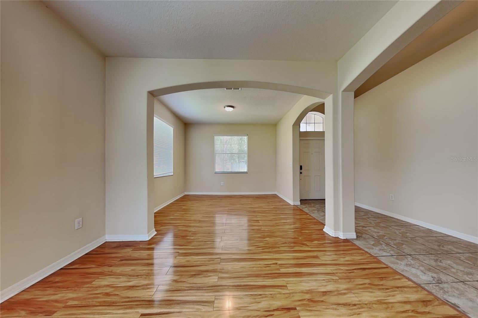 9609 ROYAL FERN CT