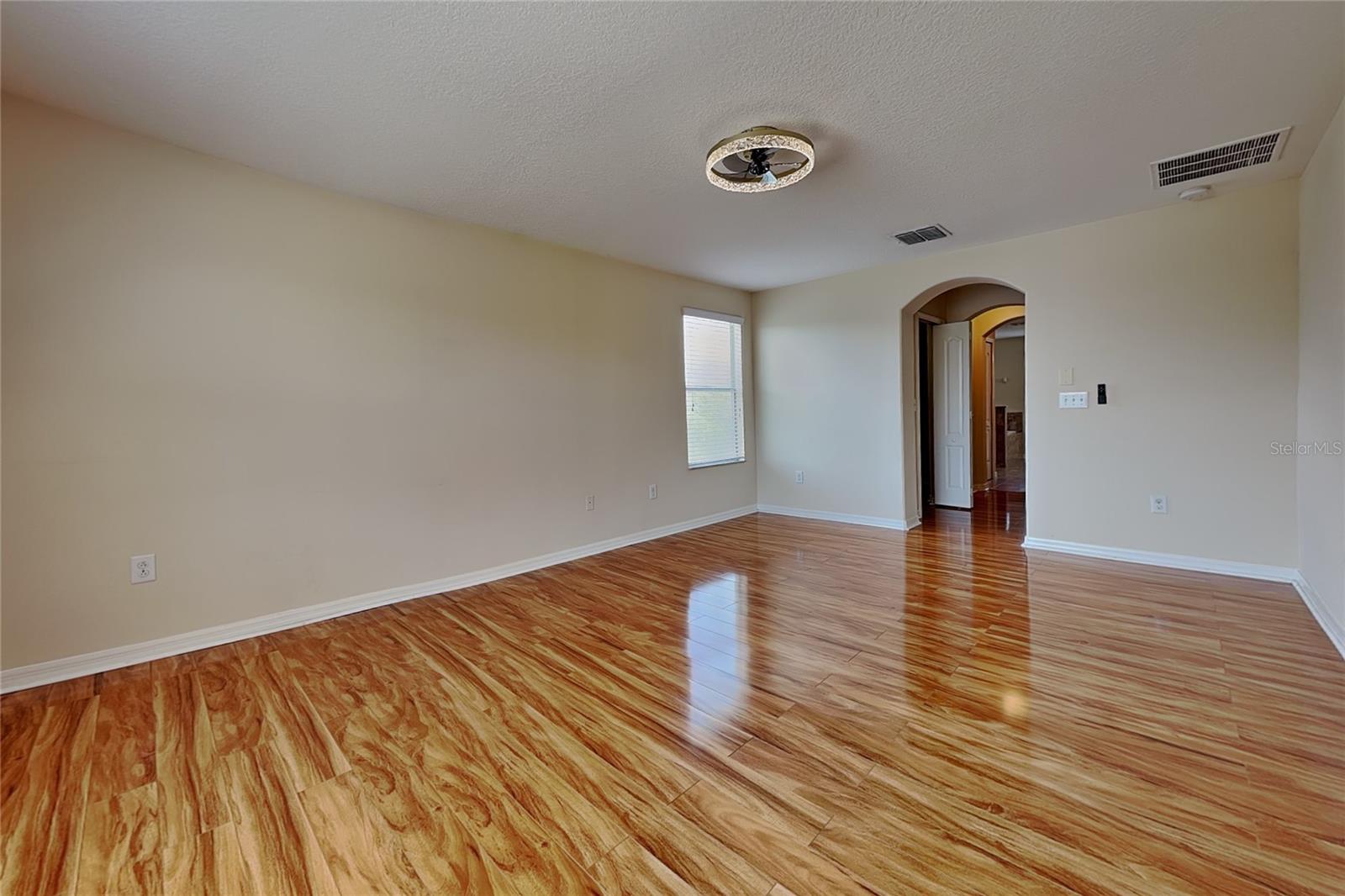 9609 ROYAL FERN CT
