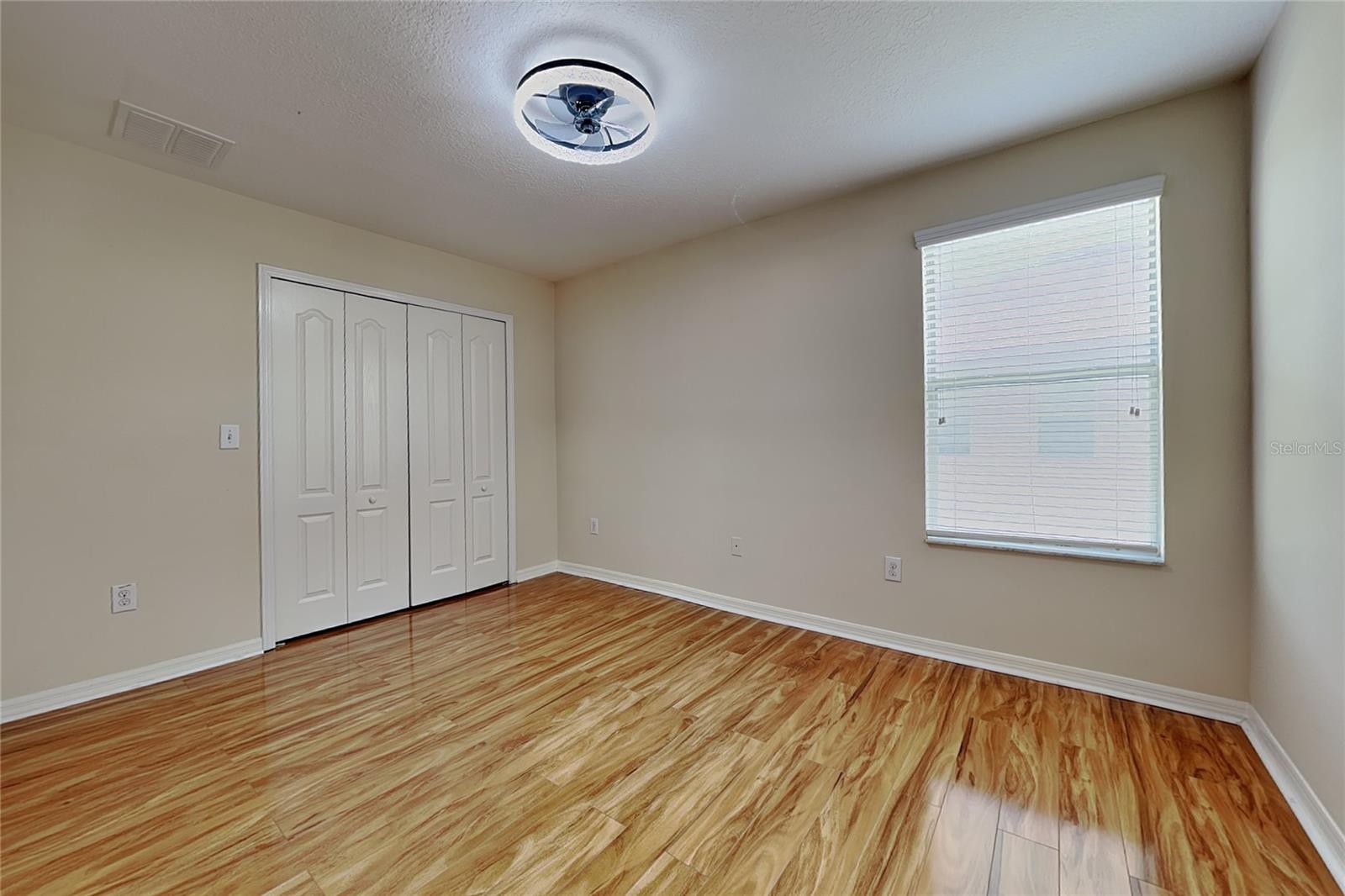 9609 ROYAL FERN CT