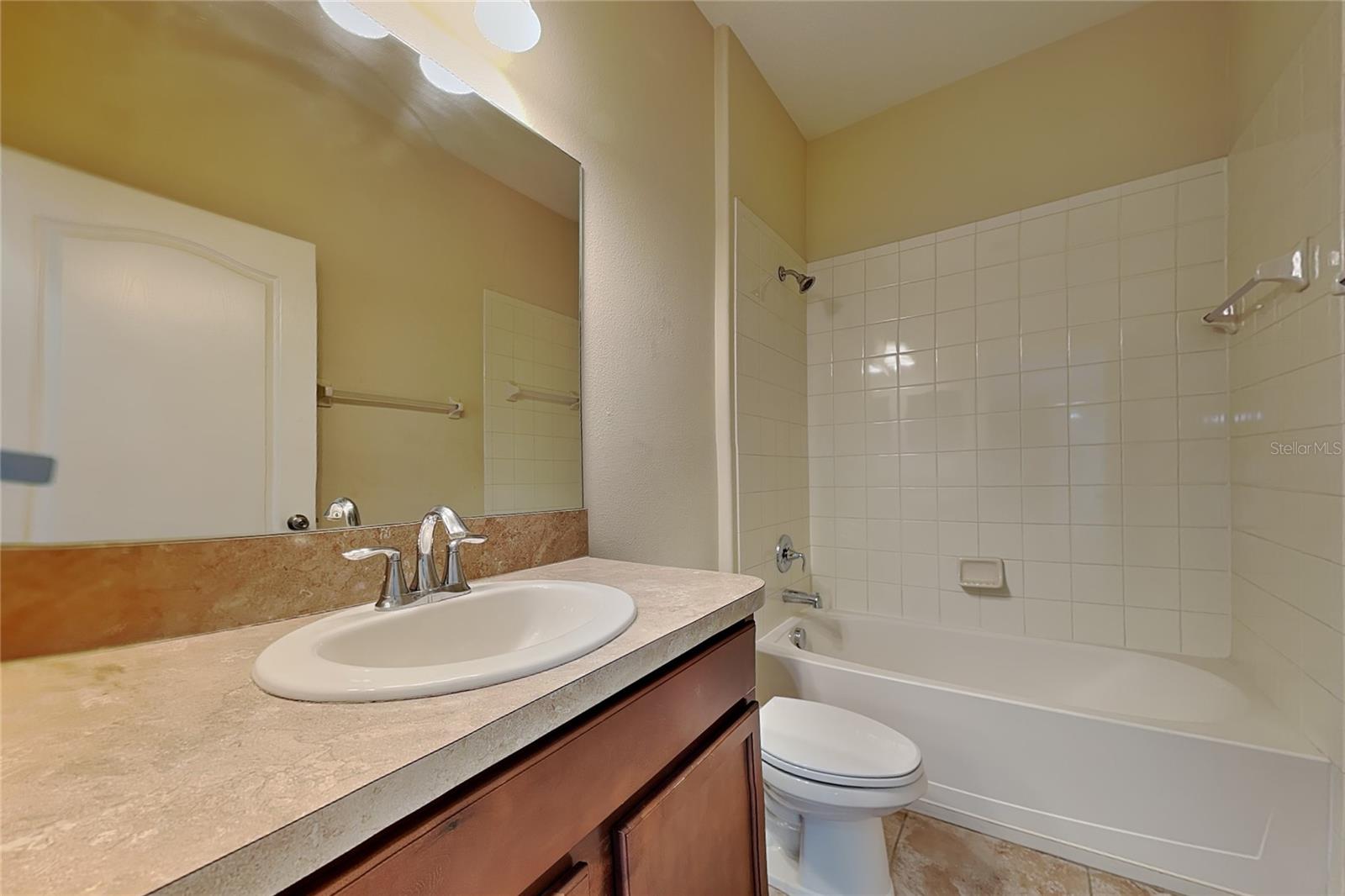 9609 ROYAL FERN CT