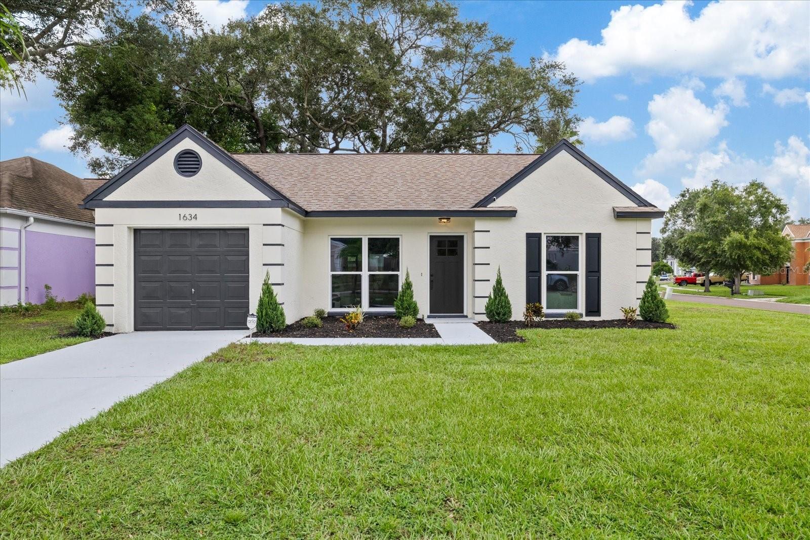 1634 CROSSRIDGE DR