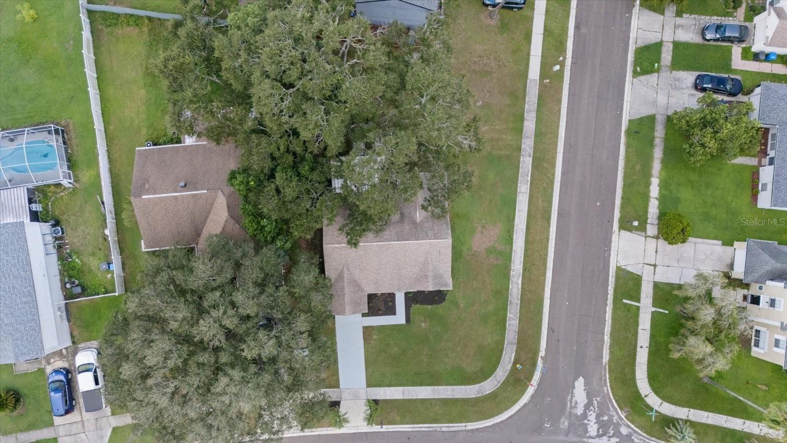 1634 CROSSRIDGE DR