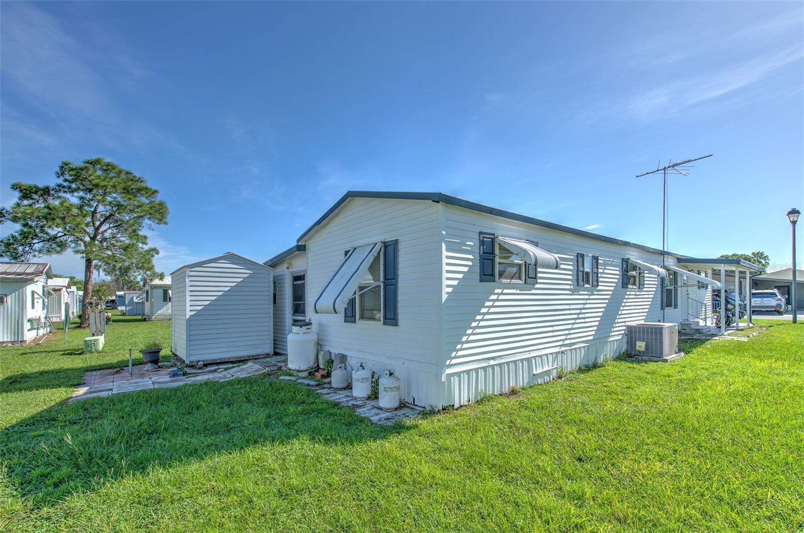 5309 MONTEGO DR