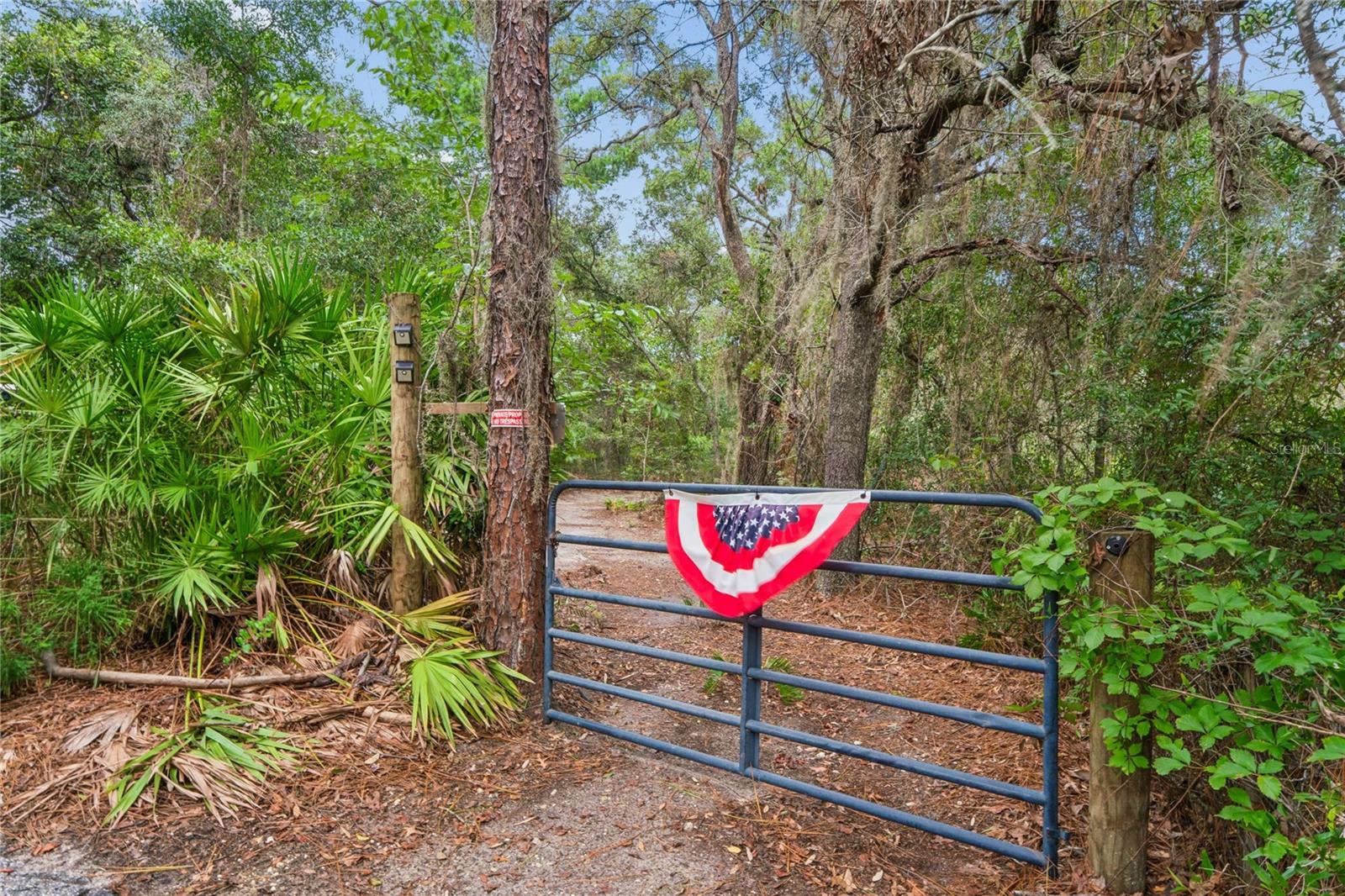 10447 GRANNING LN