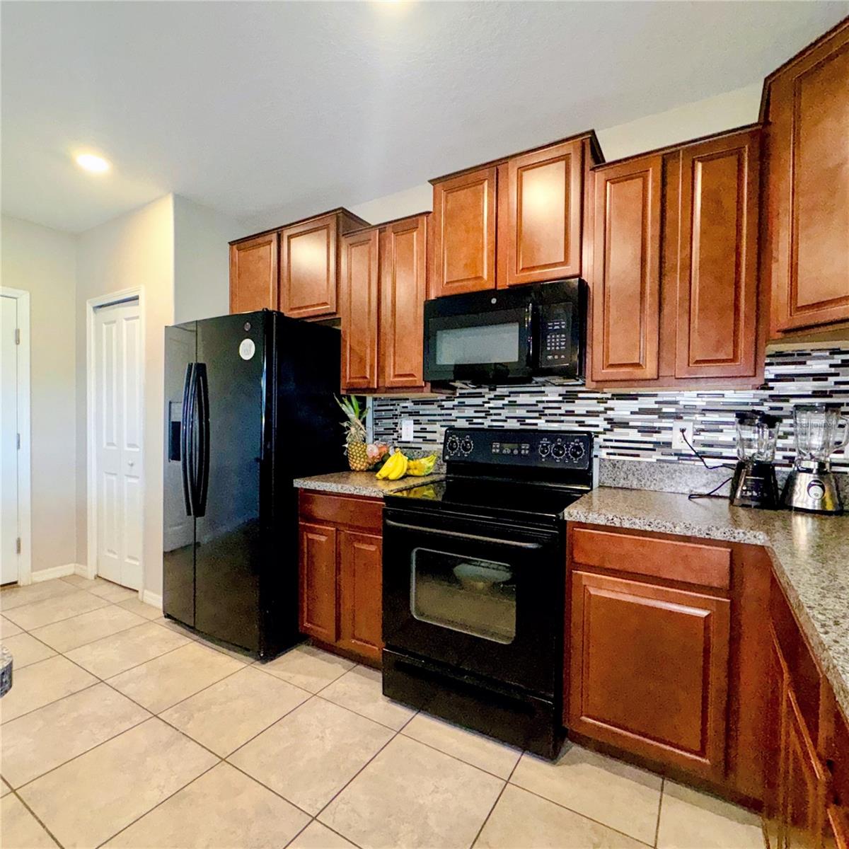6711 TRENT CREEK DR