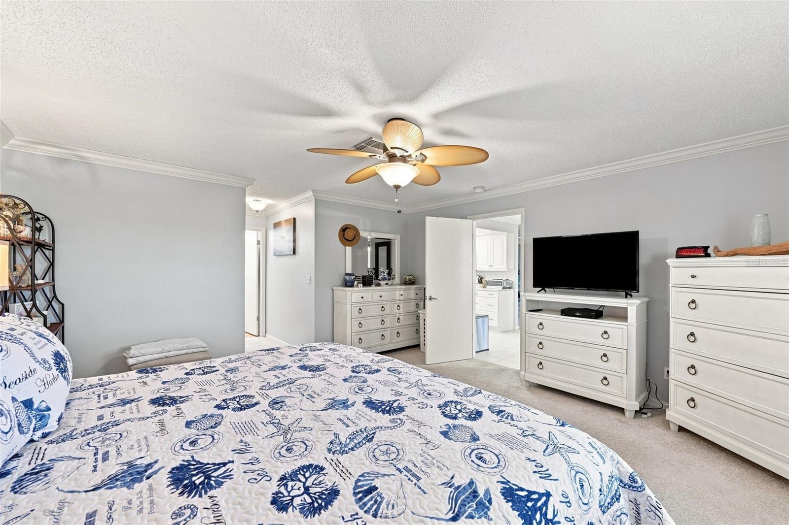 1514 INGRAM DR #23