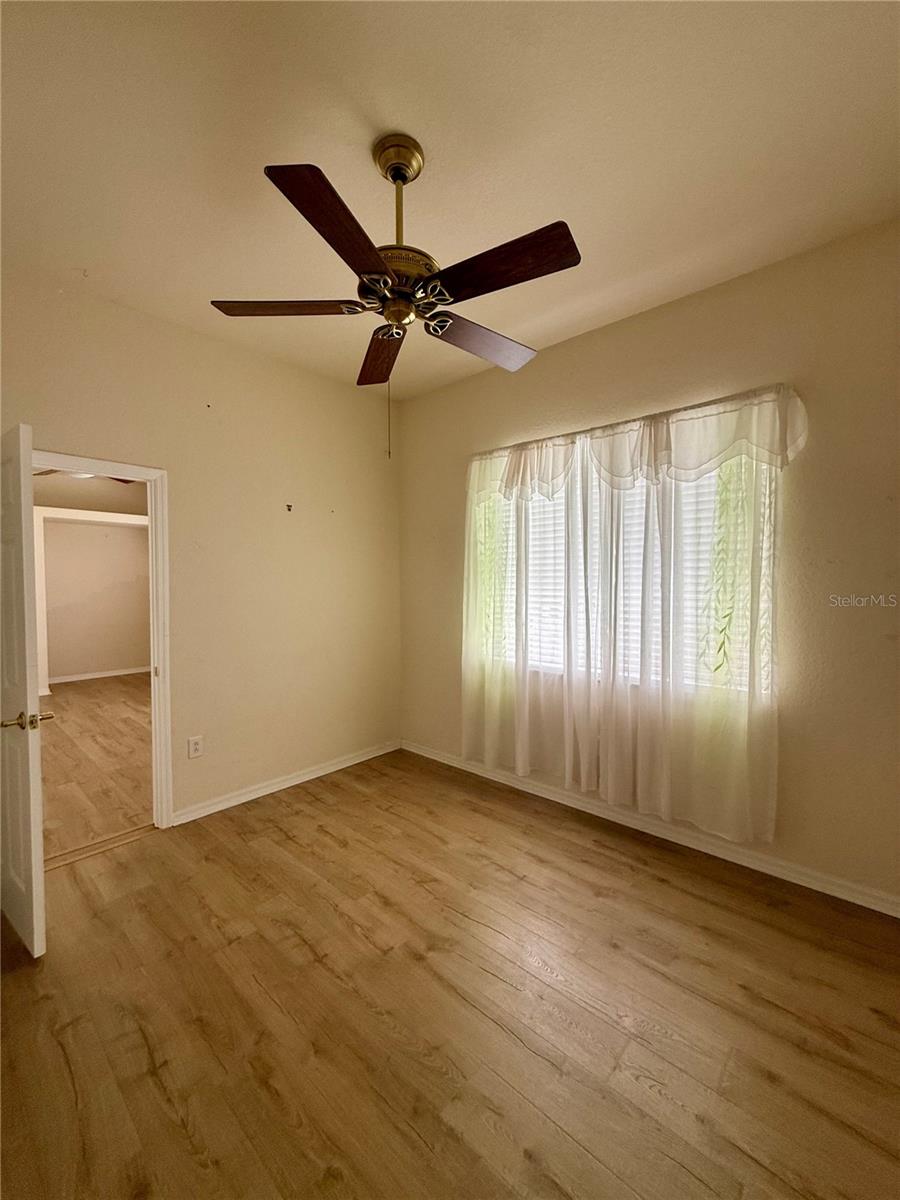 3735 GAVIOTA DR