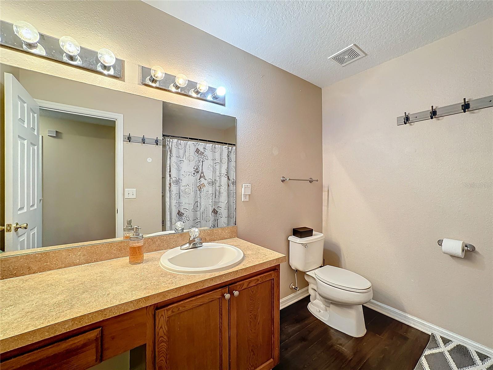 6312 MAGNOLIA TRAILS LN