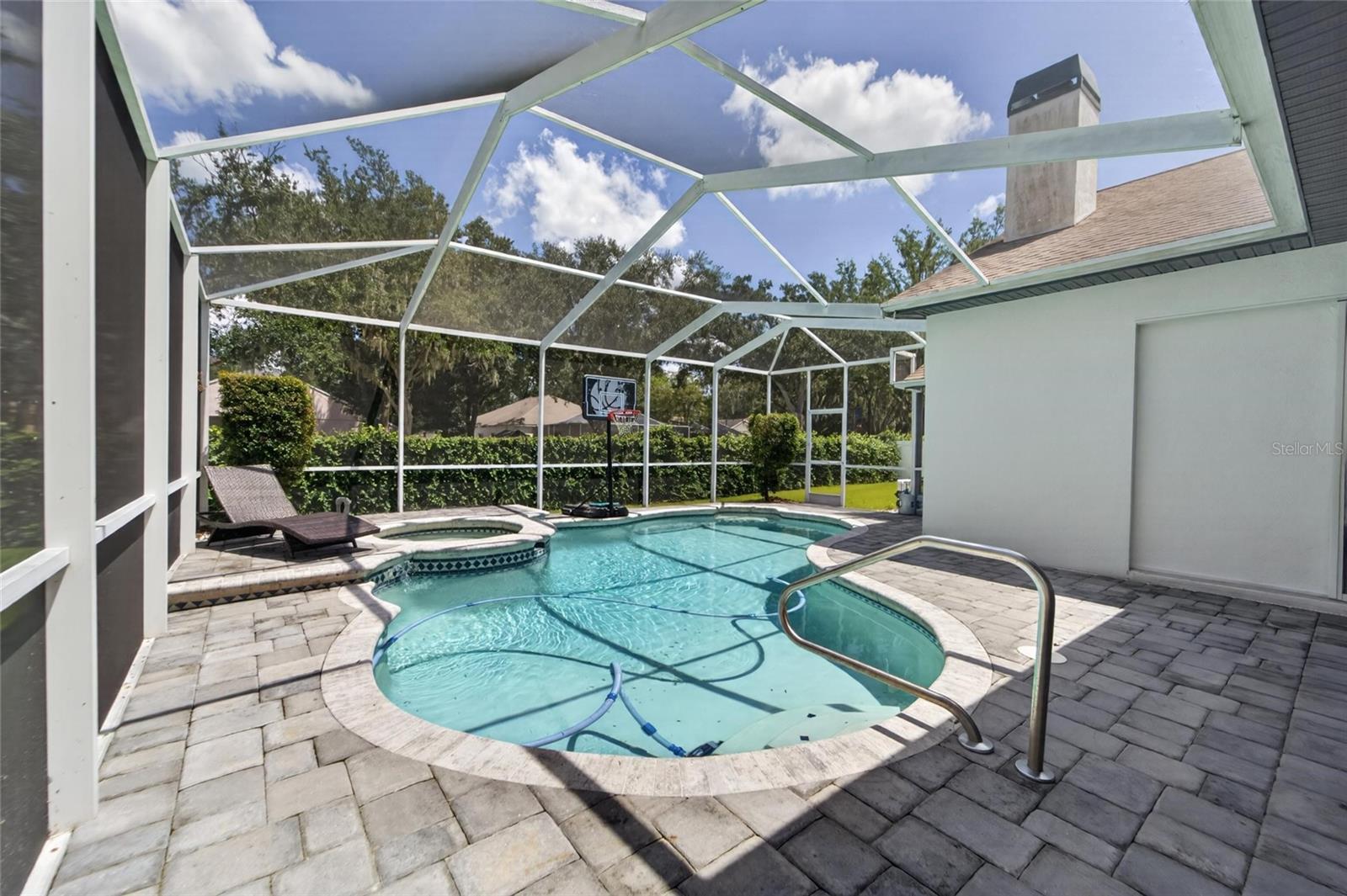 3926 NORTHRIDGE DR