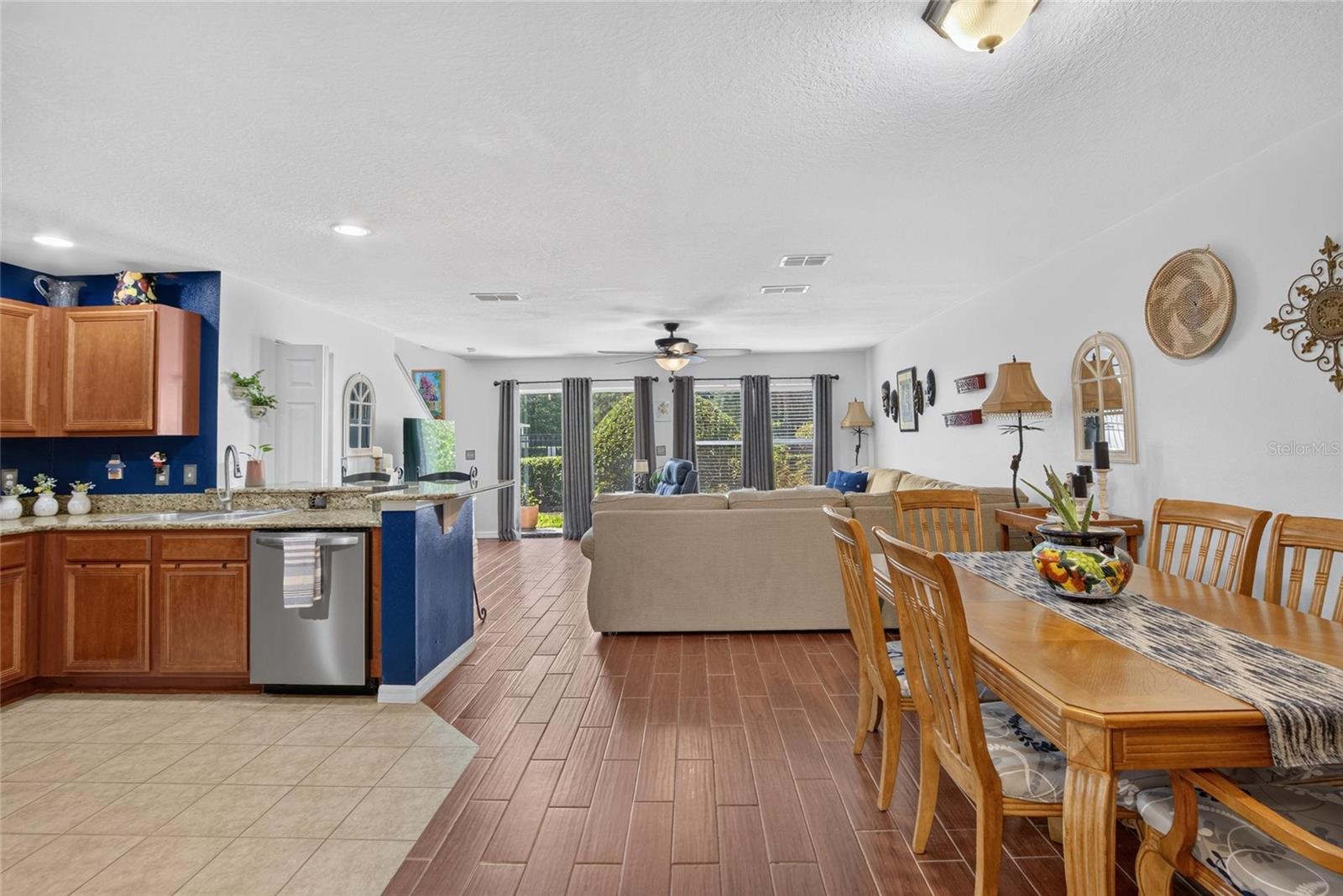 2919 ROYAL TUSCAN LN