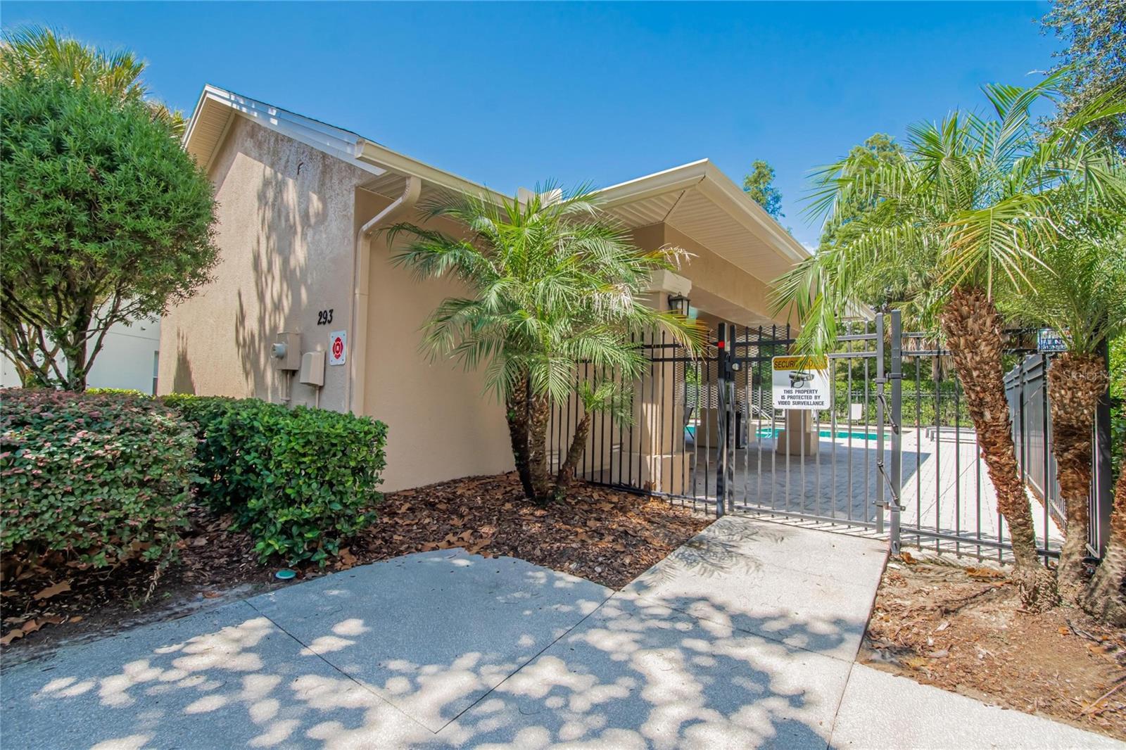 2919 ROYAL TUSCAN LN
