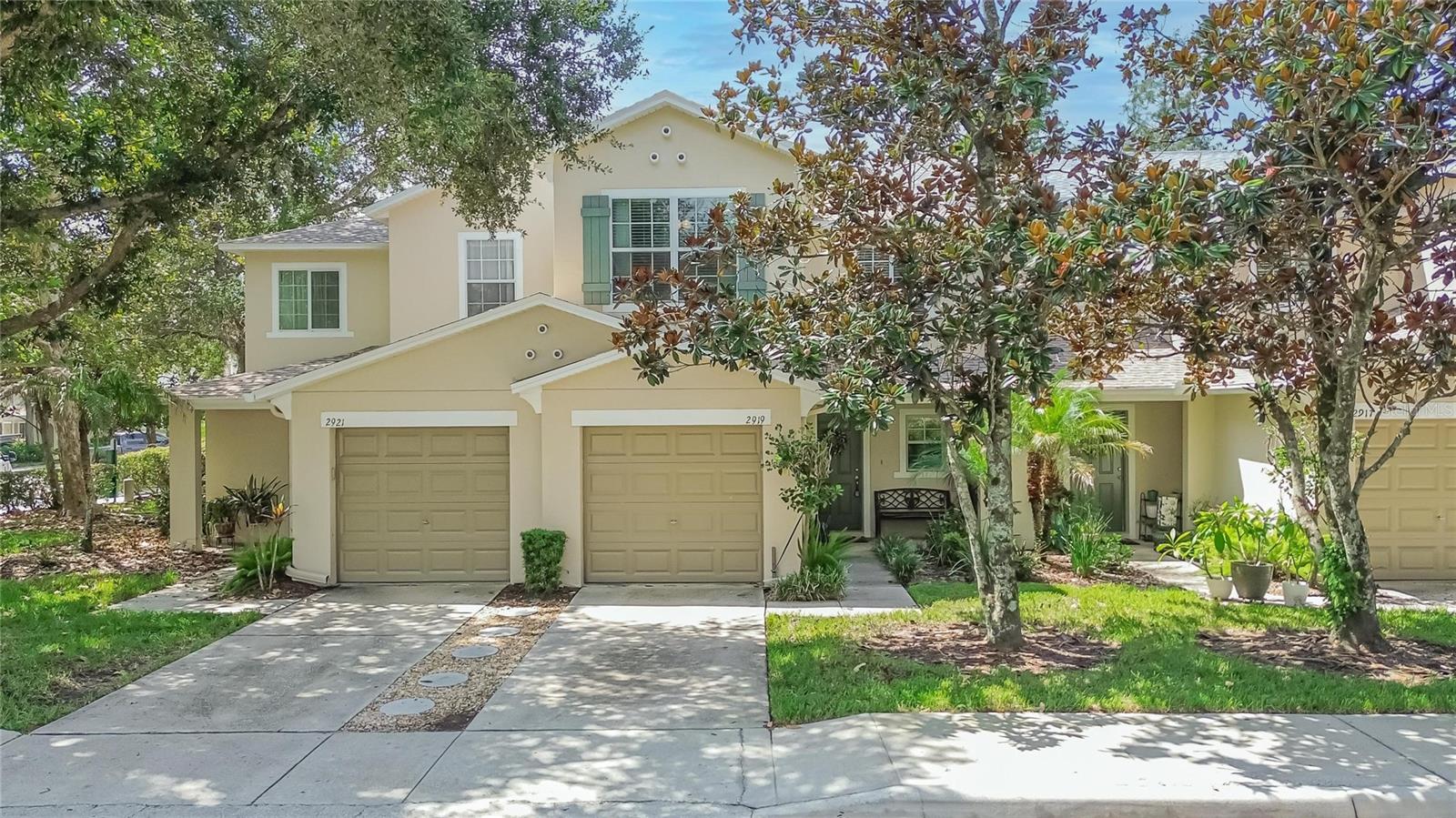 2919 ROYAL TUSCAN LN