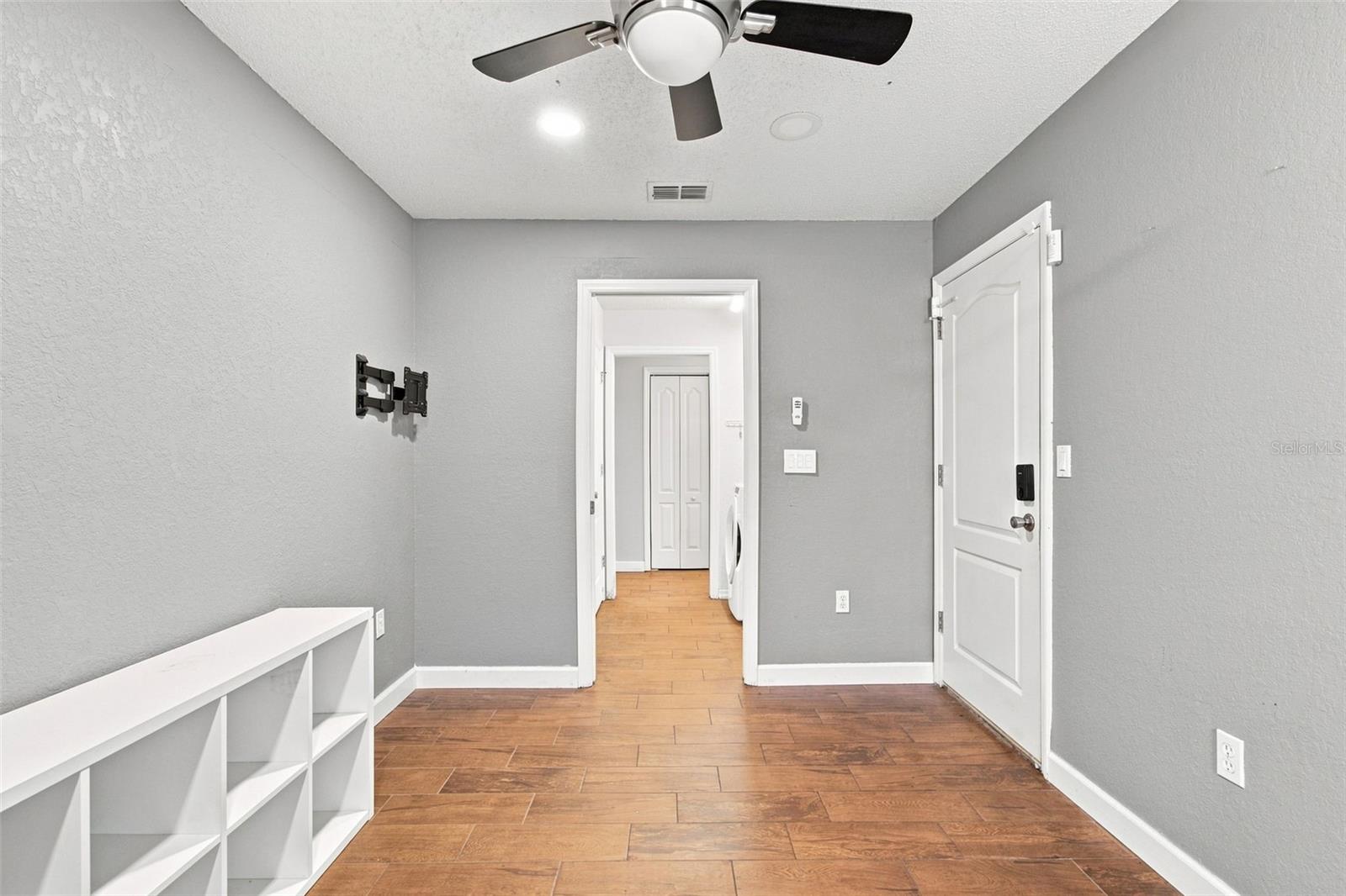 10149 BRIAR CIR