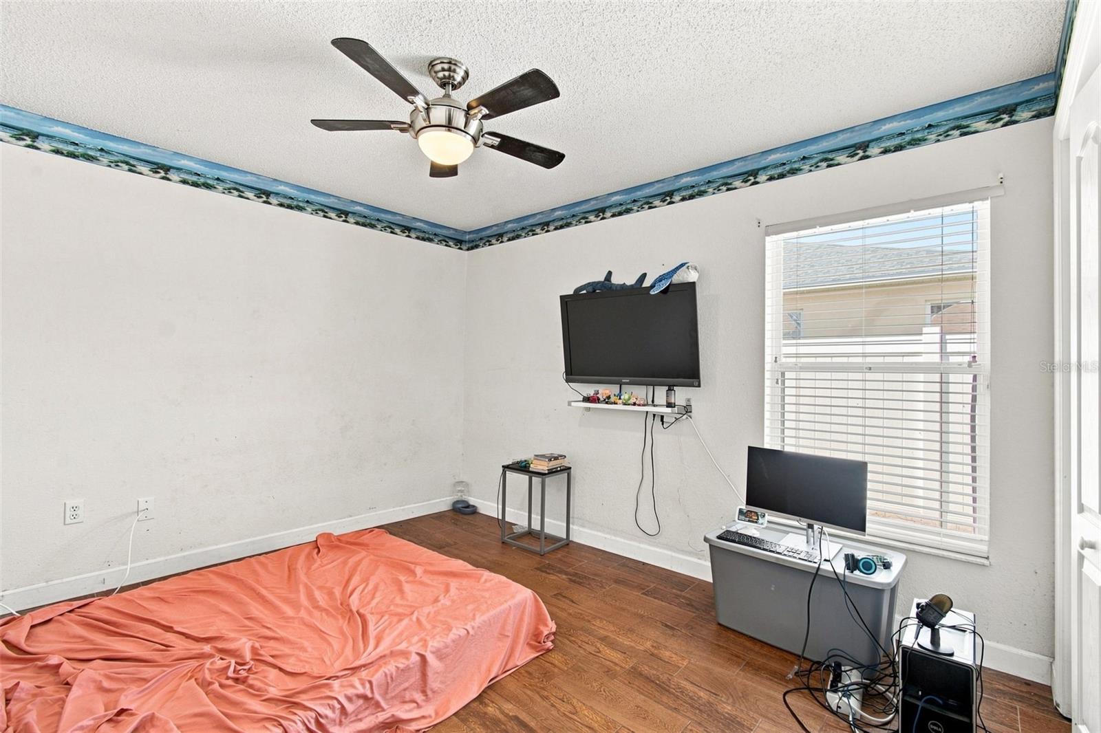 10149 BRIAR CIR