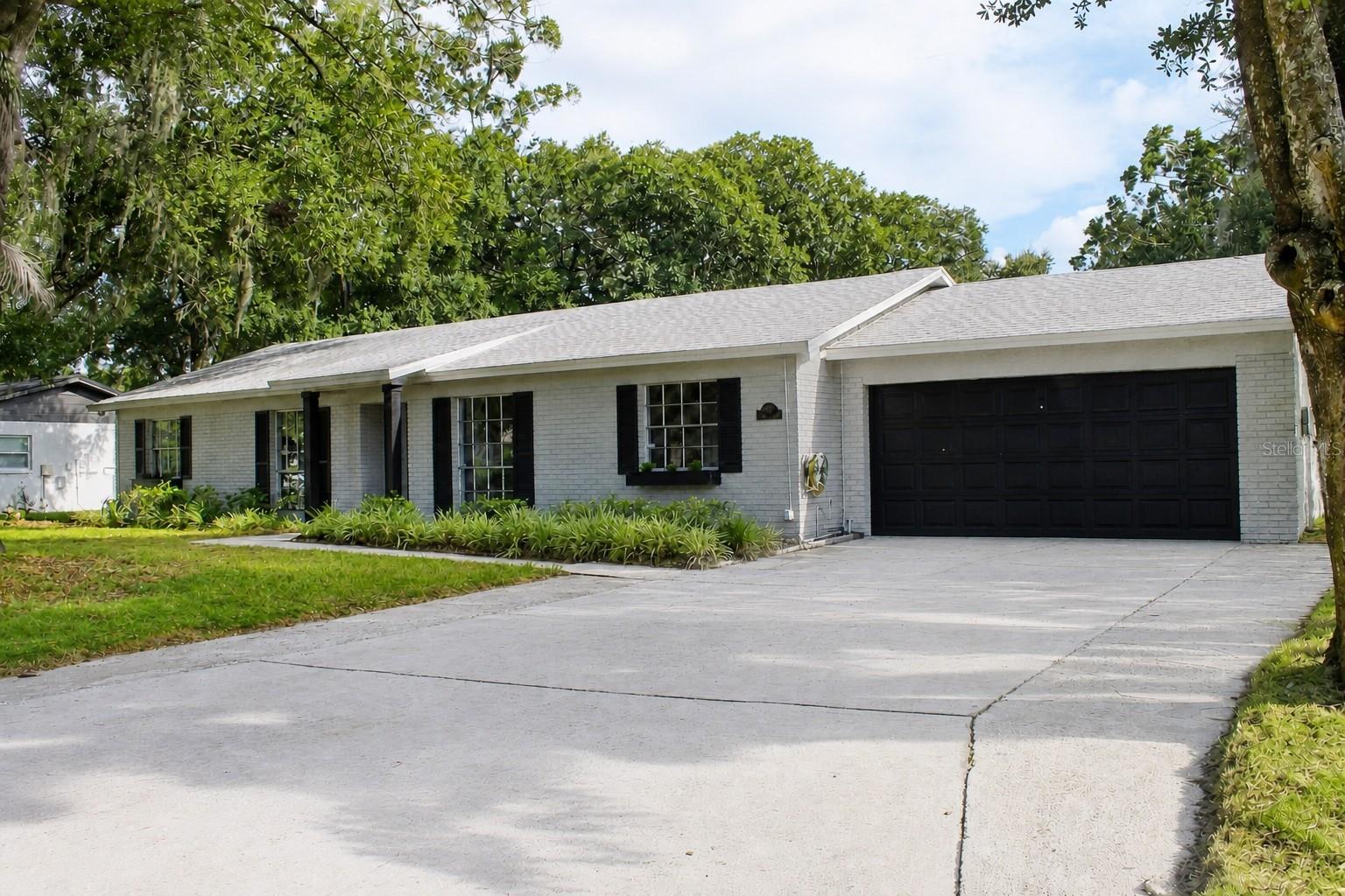 13808 Cherry Brook Ln, Tampa