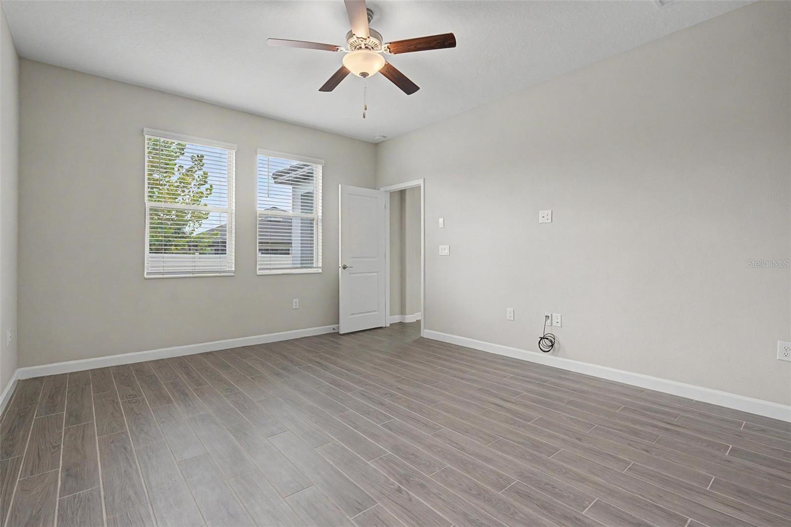 31603 MAGNA GULF LOOP