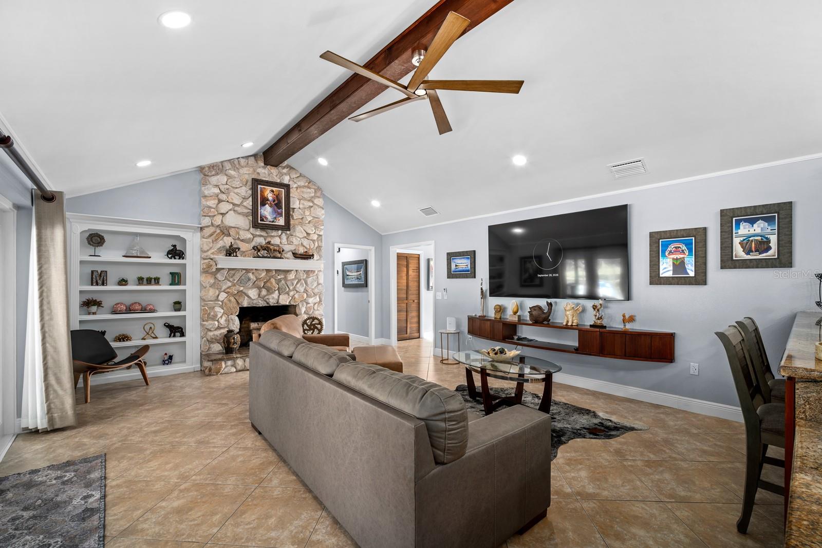 2709 FAIRWAY VIEW DR
