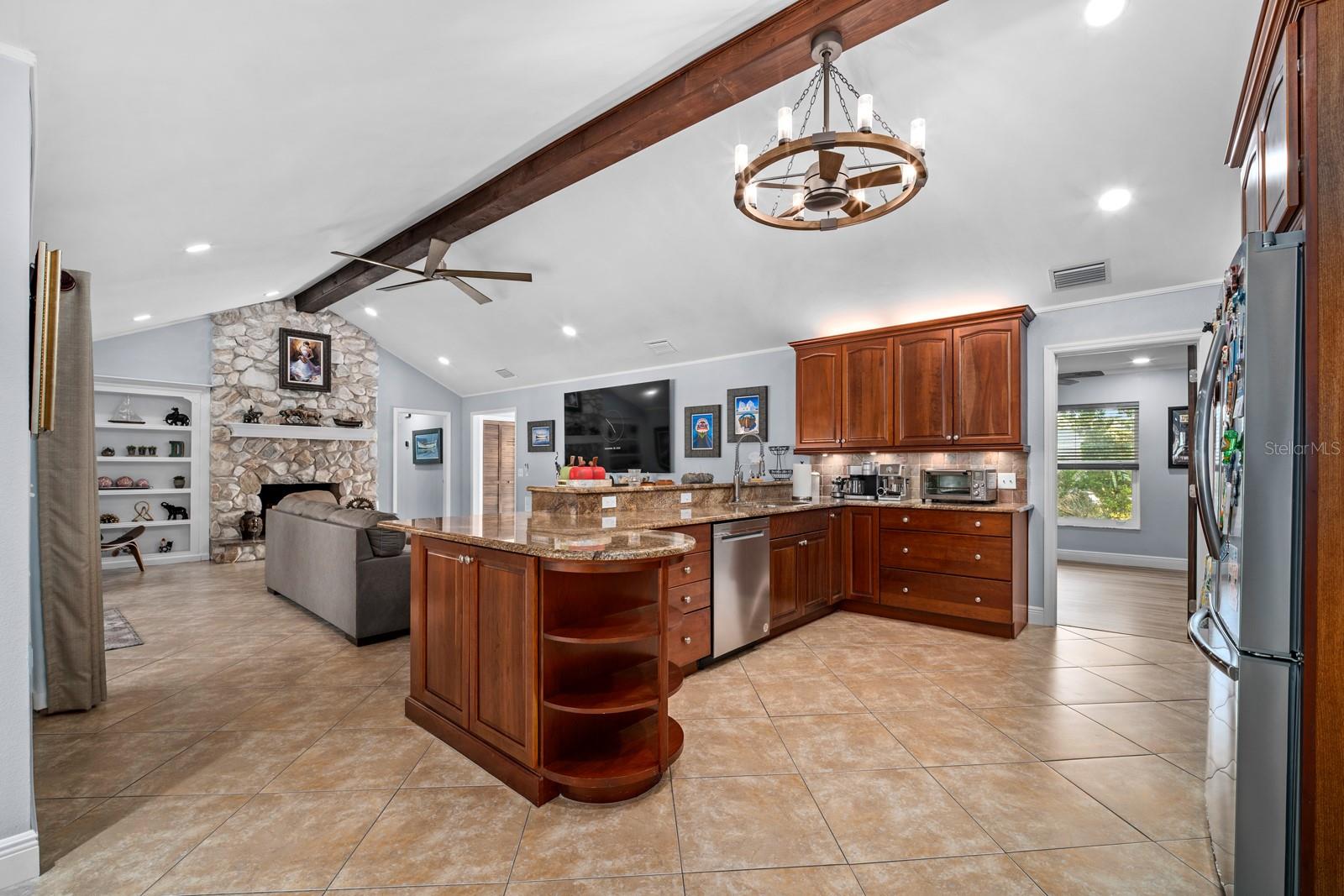 2709 FAIRWAY VIEW DR