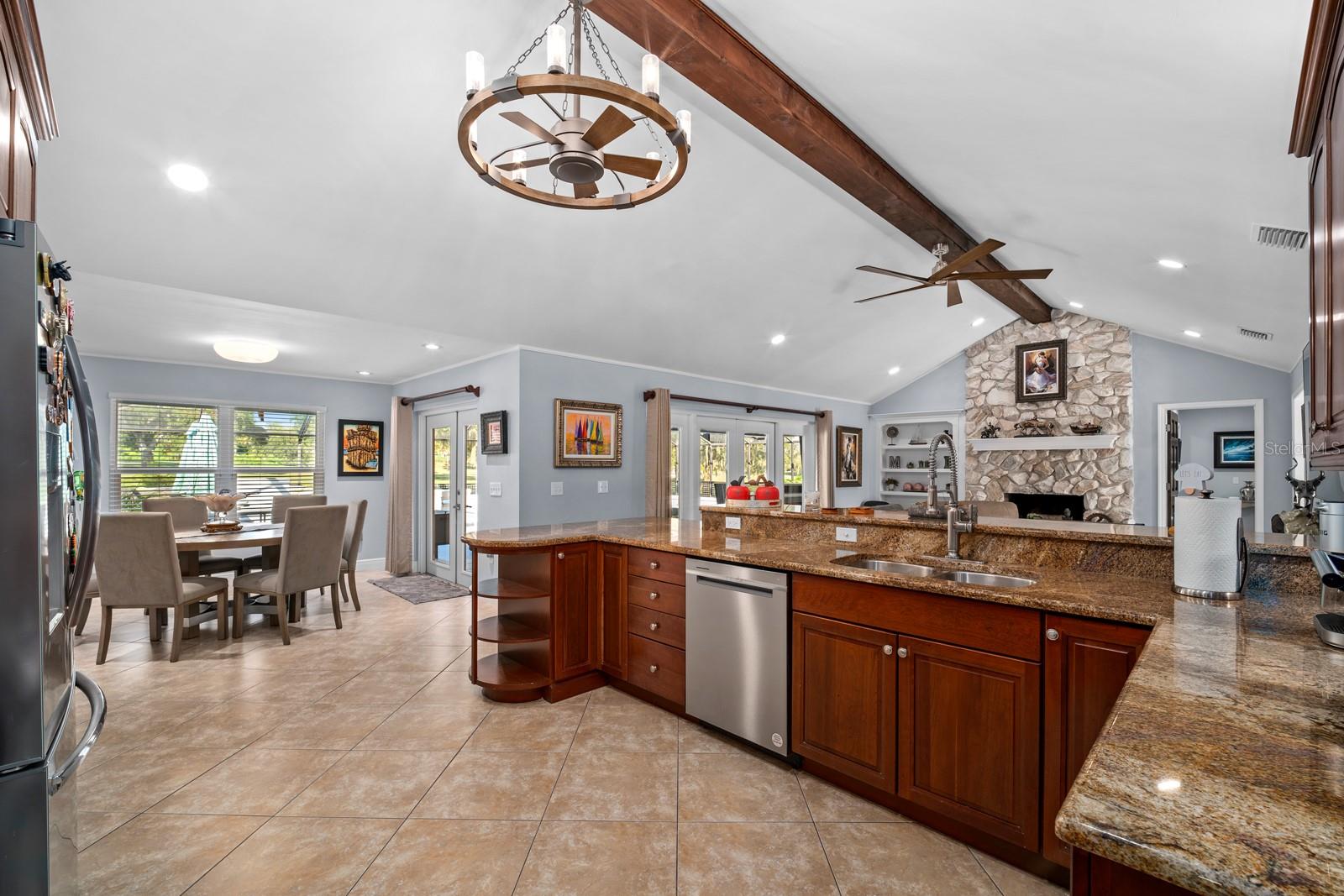 2709 FAIRWAY VIEW DR