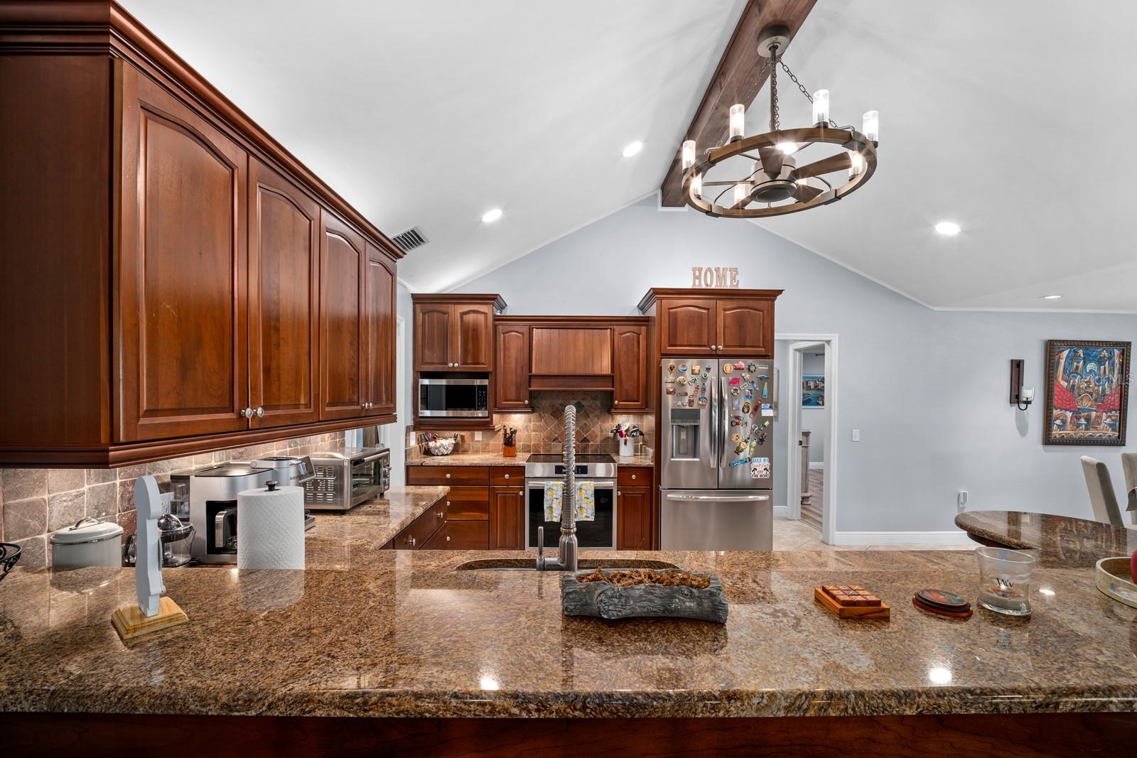 2709 FAIRWAY VIEW DR