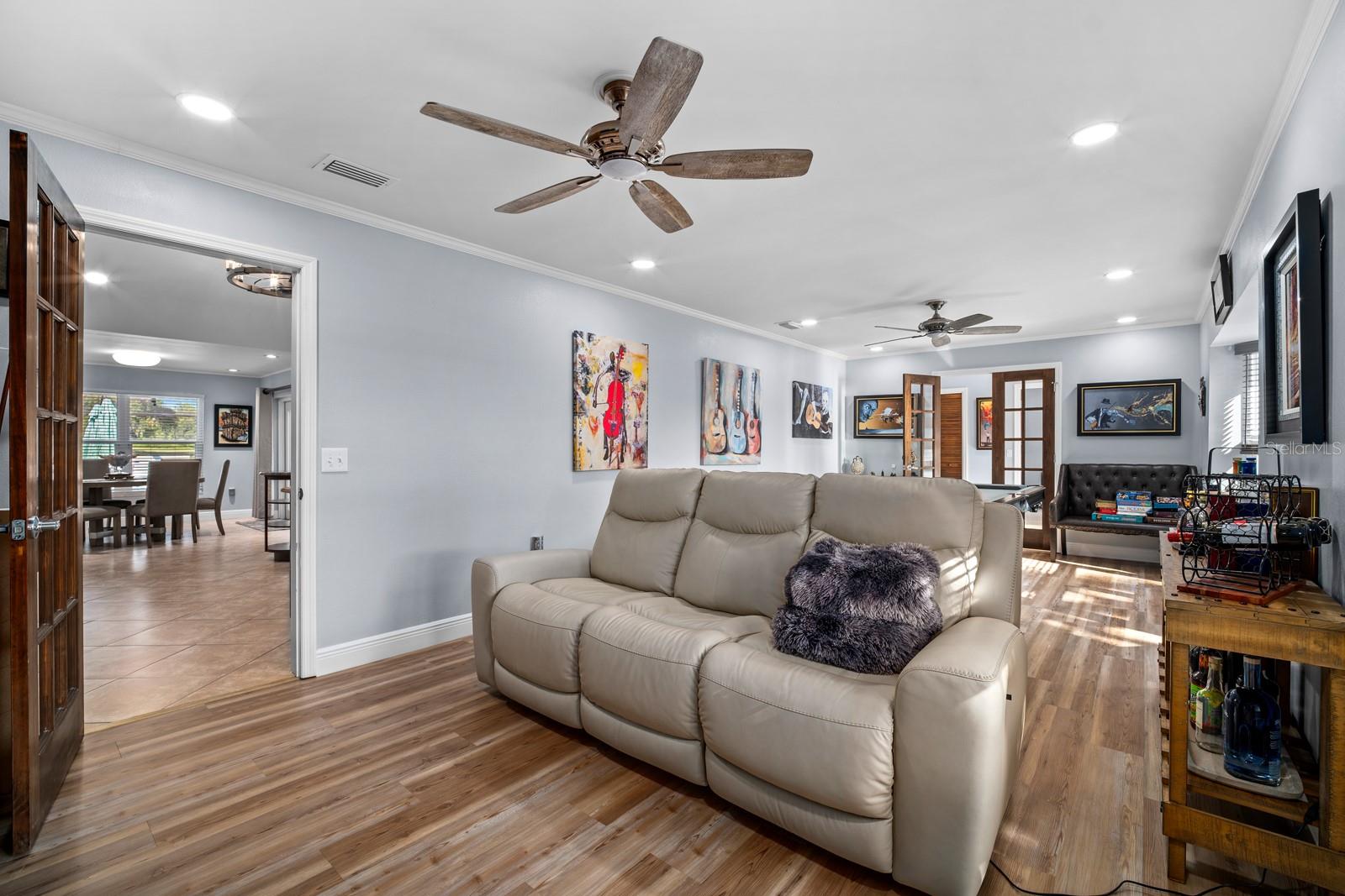 2709 FAIRWAY VIEW DR