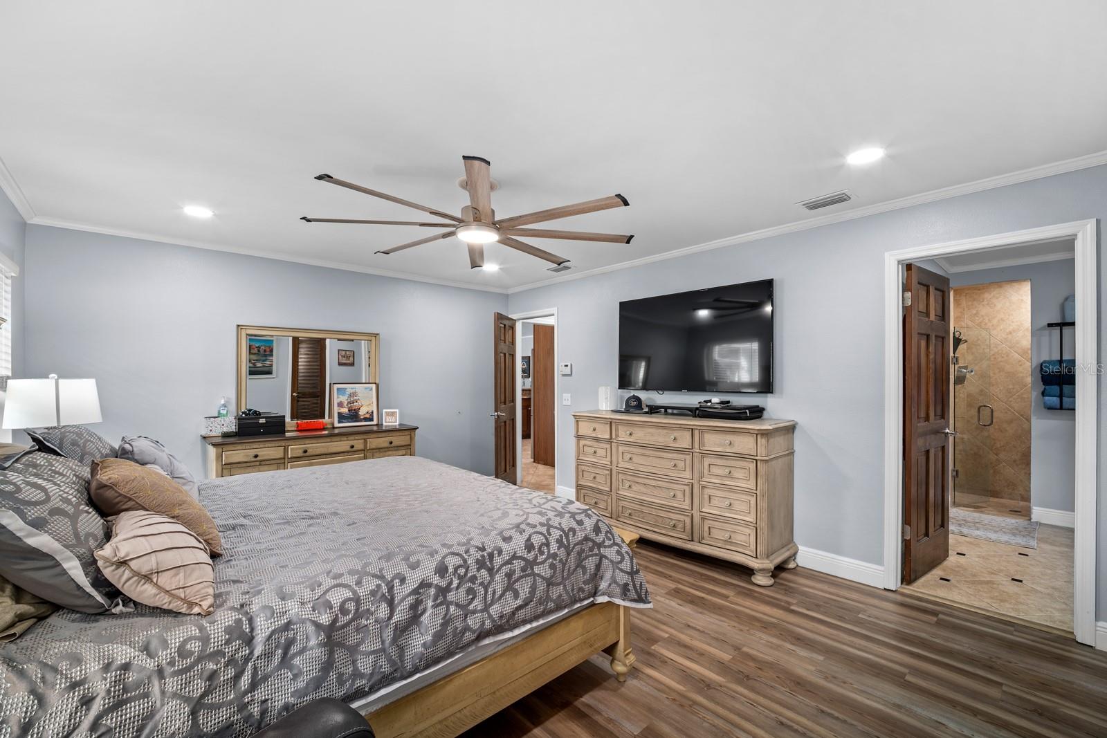 2709 FAIRWAY VIEW DR