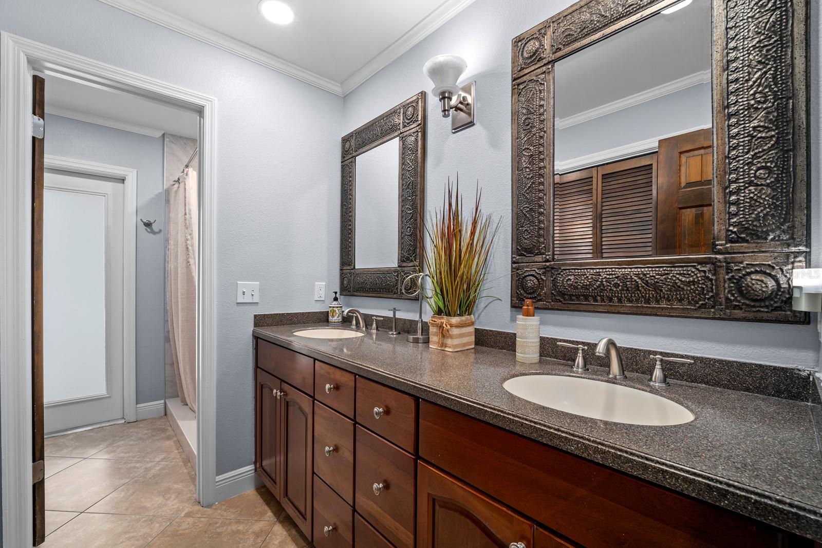 2709 FAIRWAY VIEW DR