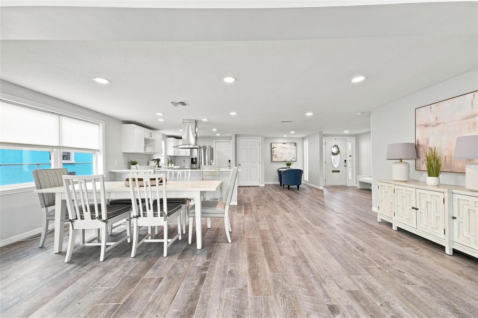 4920 PELICAN DR