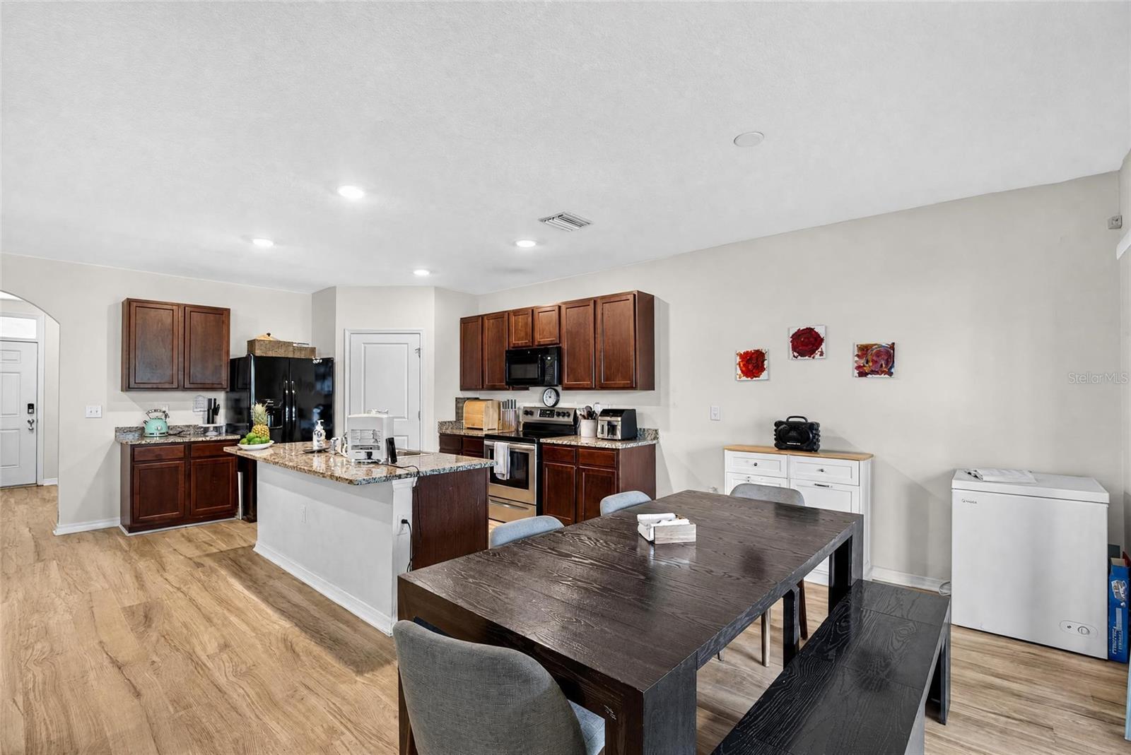 8219 BILSTON VILLAGE LN