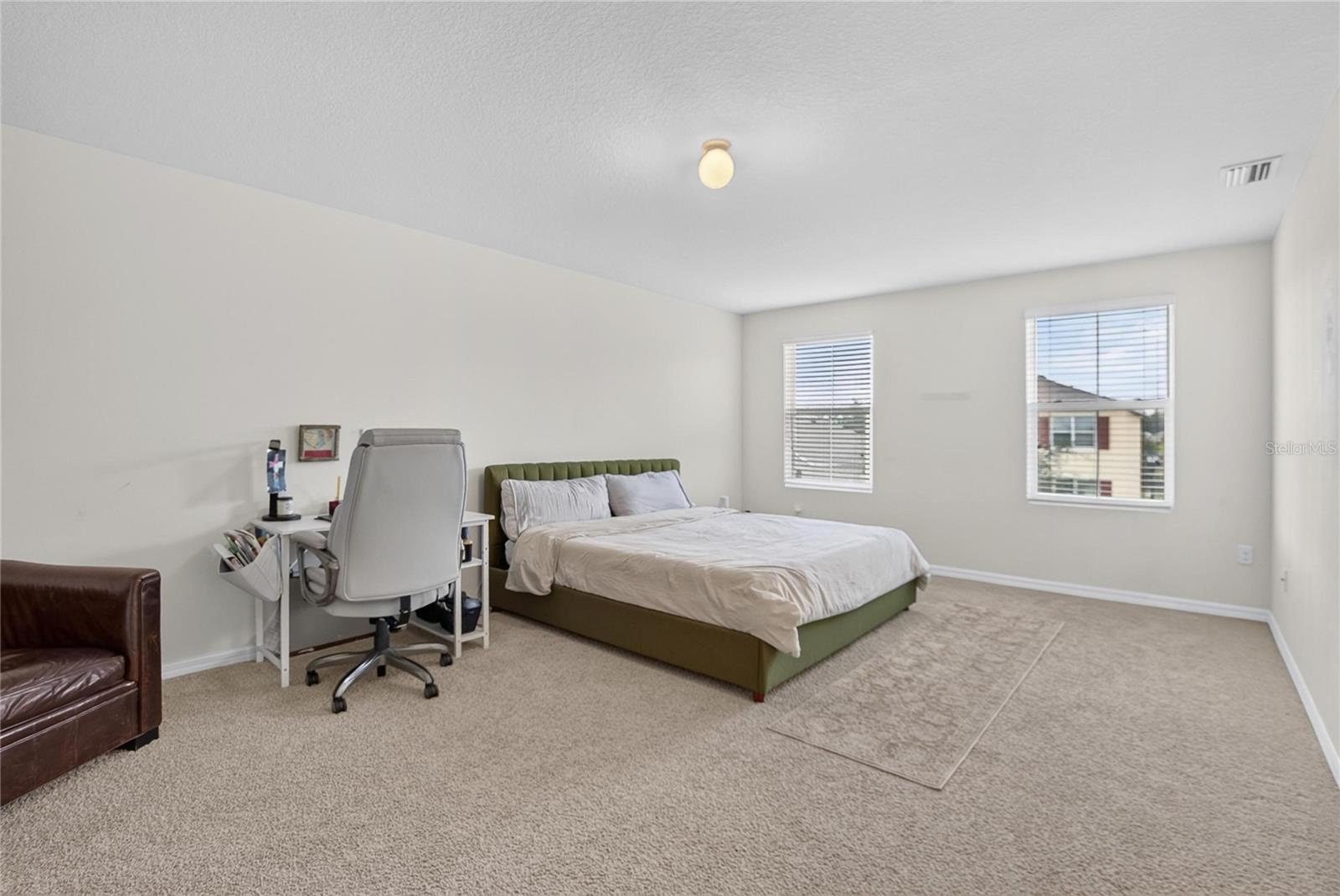 8219 BILSTON VILLAGE LN
