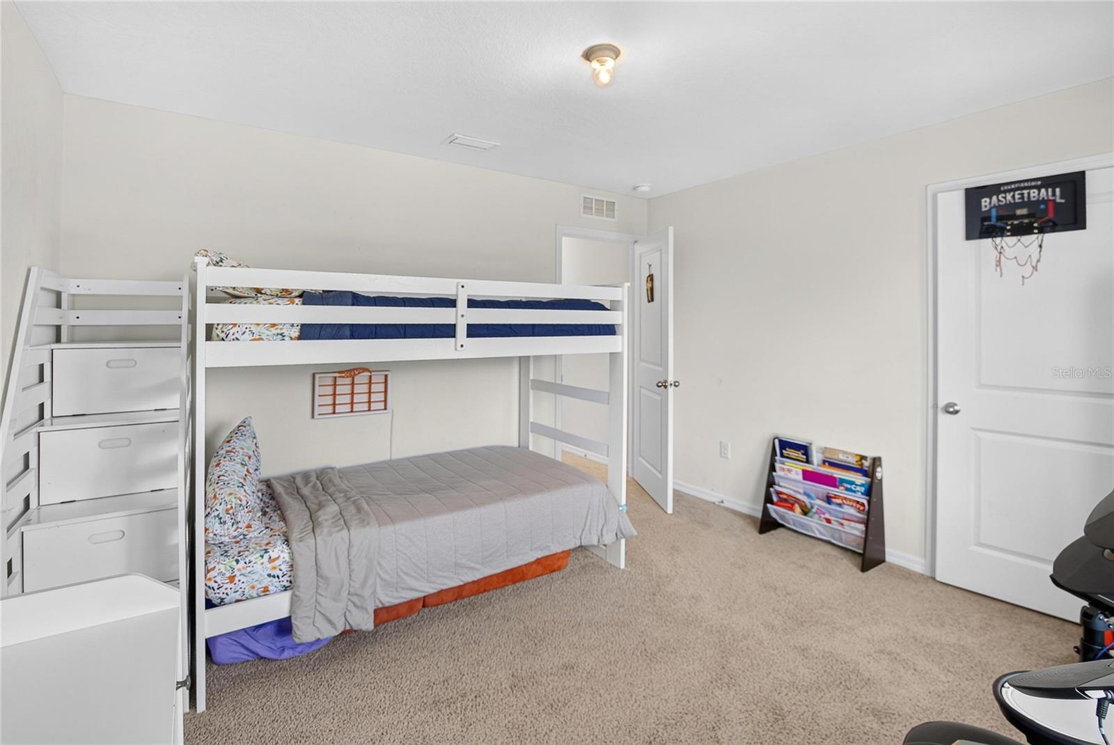 8219 BILSTON VILLAGE LN