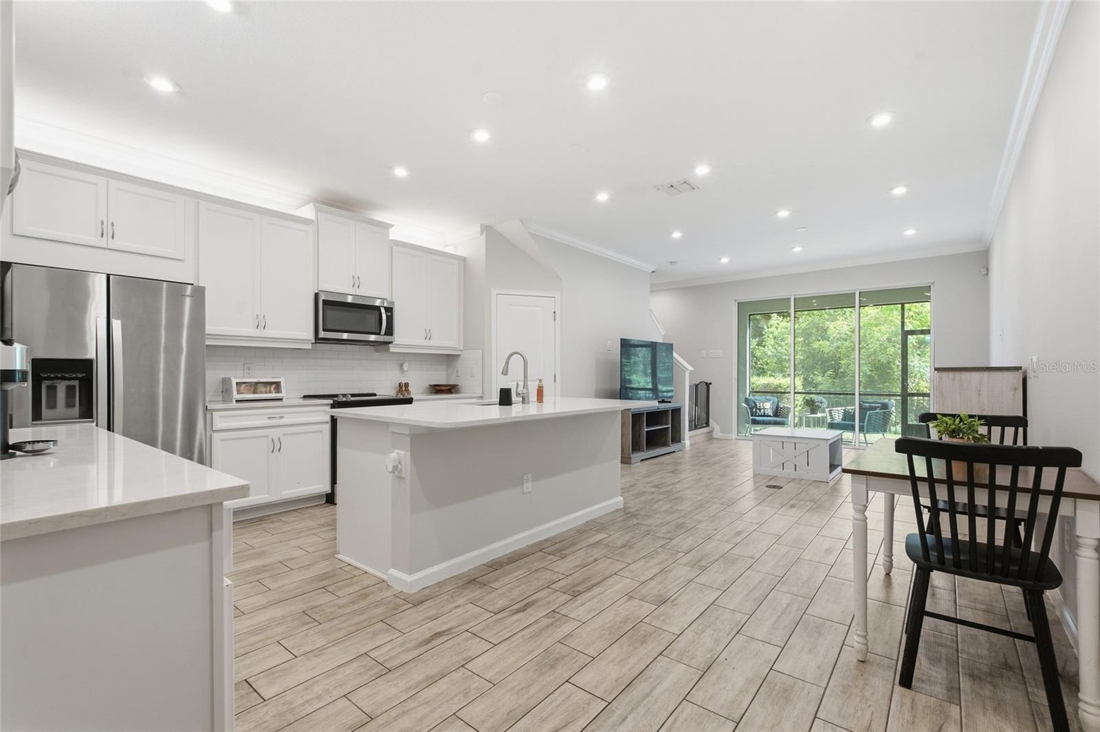 8342 WILDFLOWER GLEN AVE