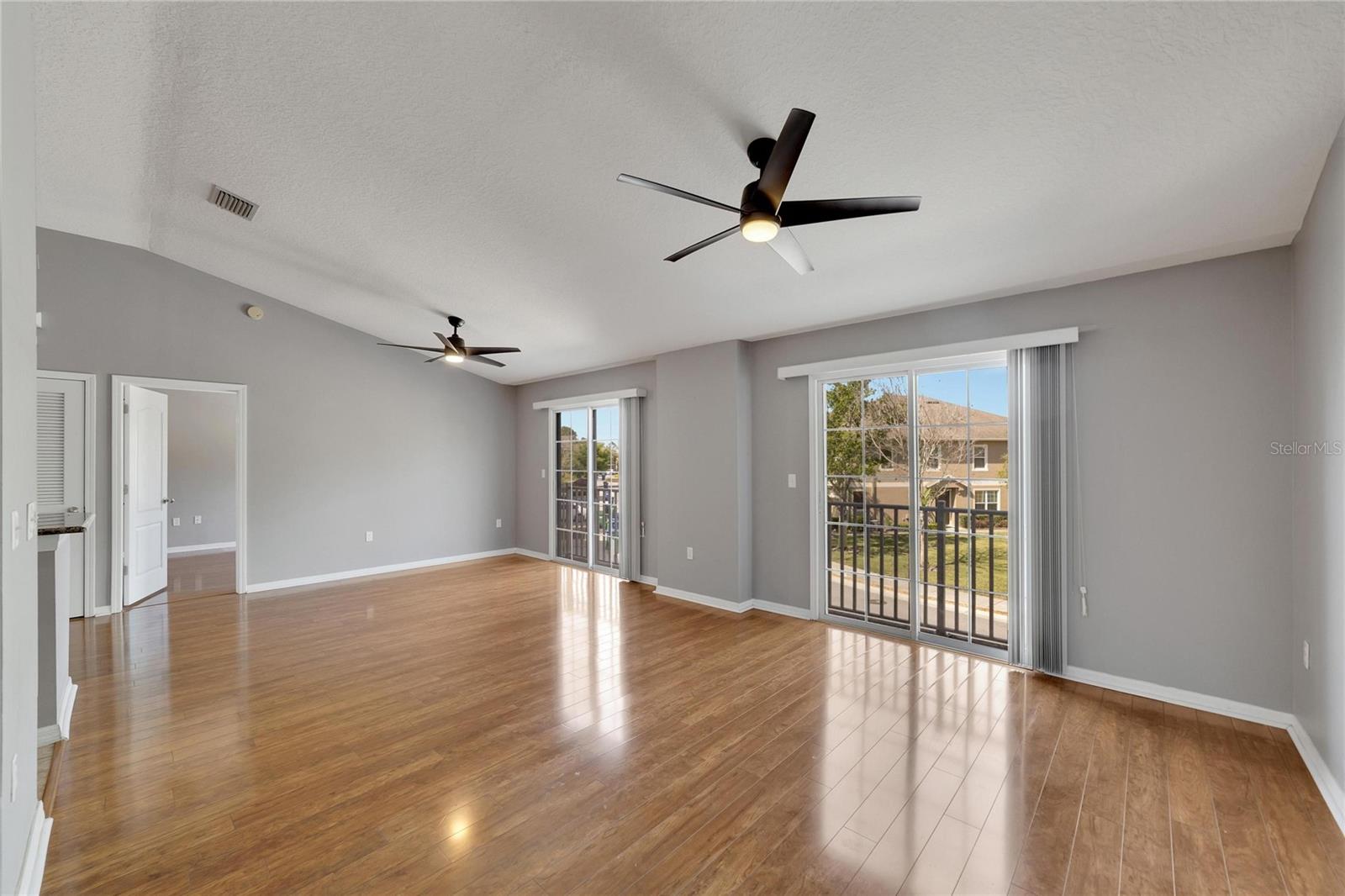 7001 INTERBAY BLVD ## 112
