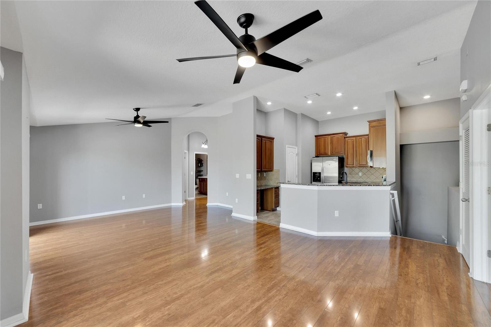 7001 INTERBAY BLVD ## 112