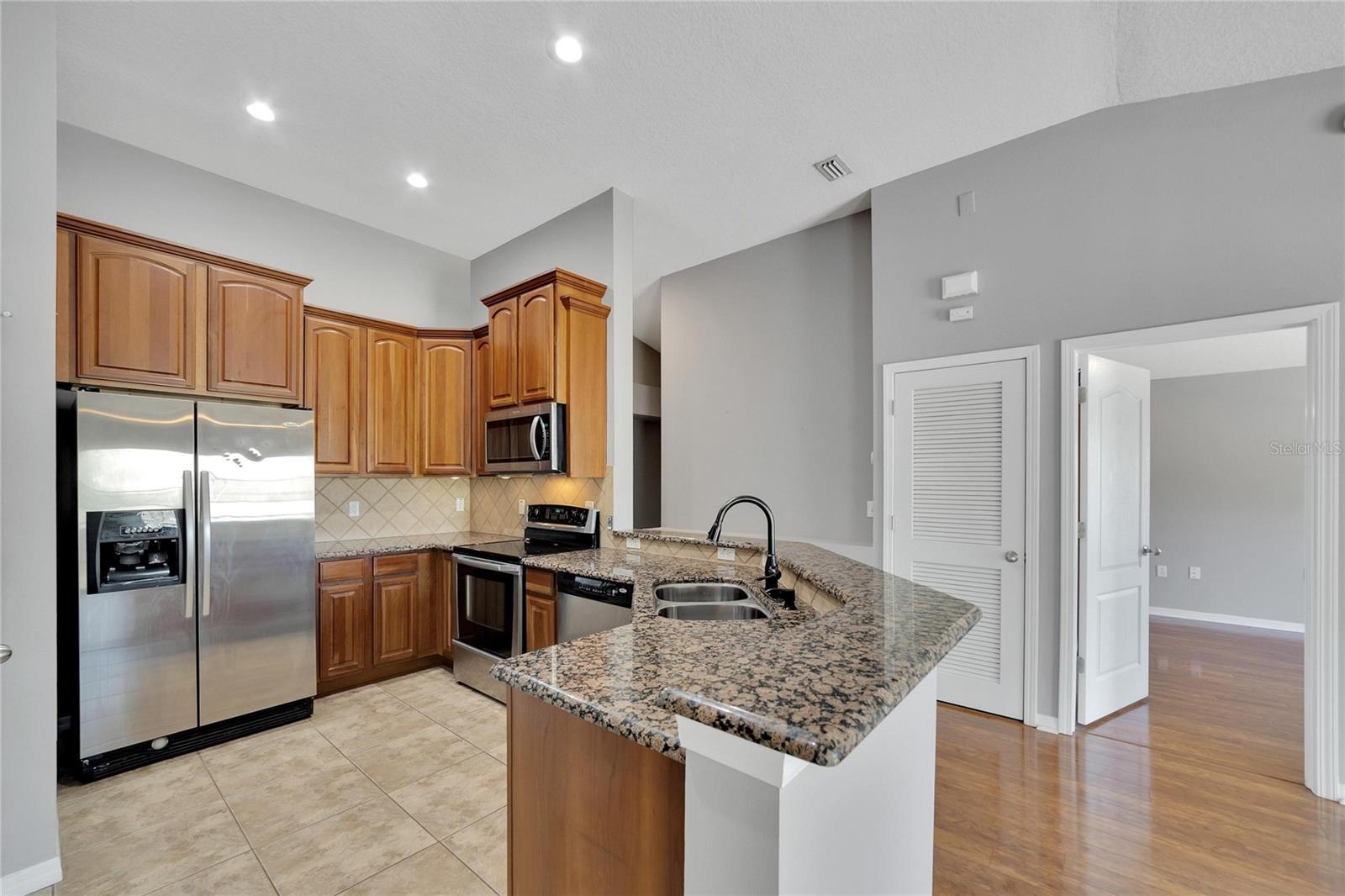 7001 INTERBAY BLVD ## 112