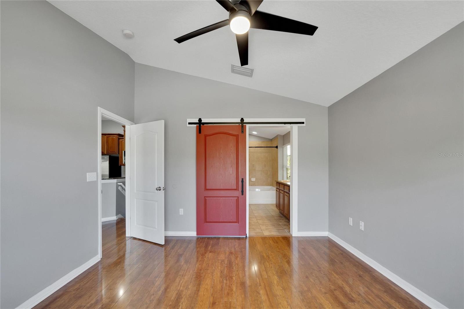 7001 INTERBAY BLVD ## 112