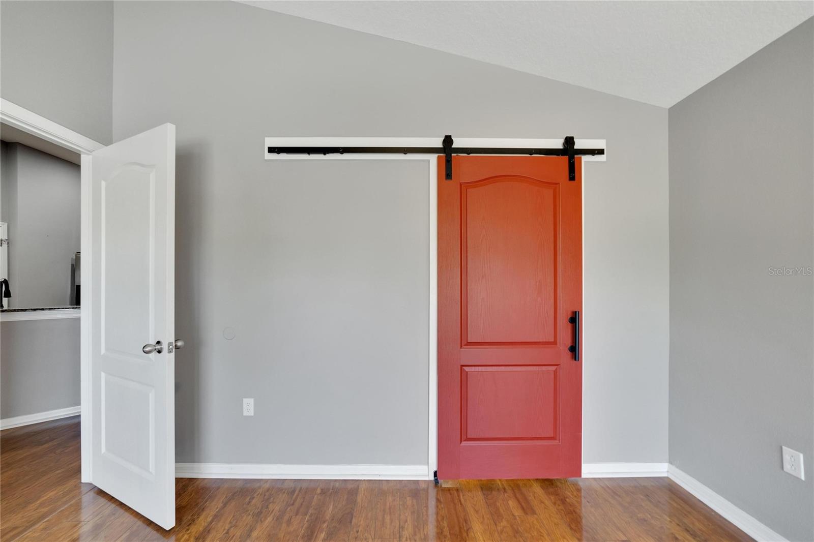 7001 INTERBAY BLVD ## 112
