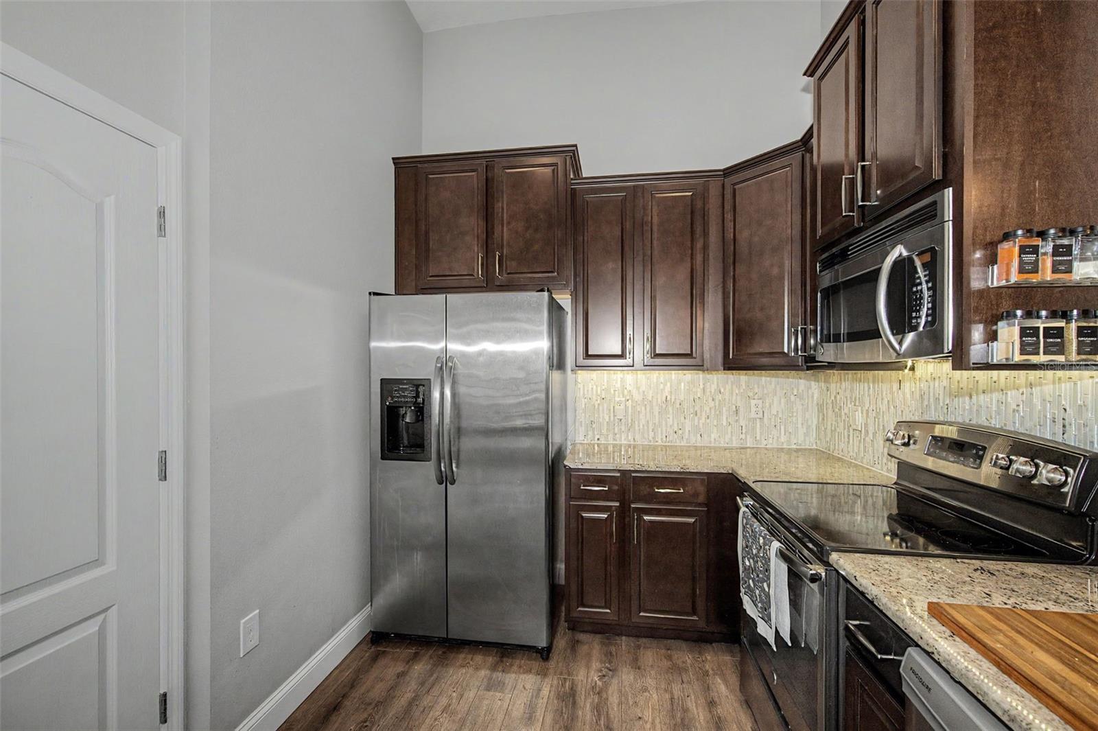7001 INTERBAY BLVD #142