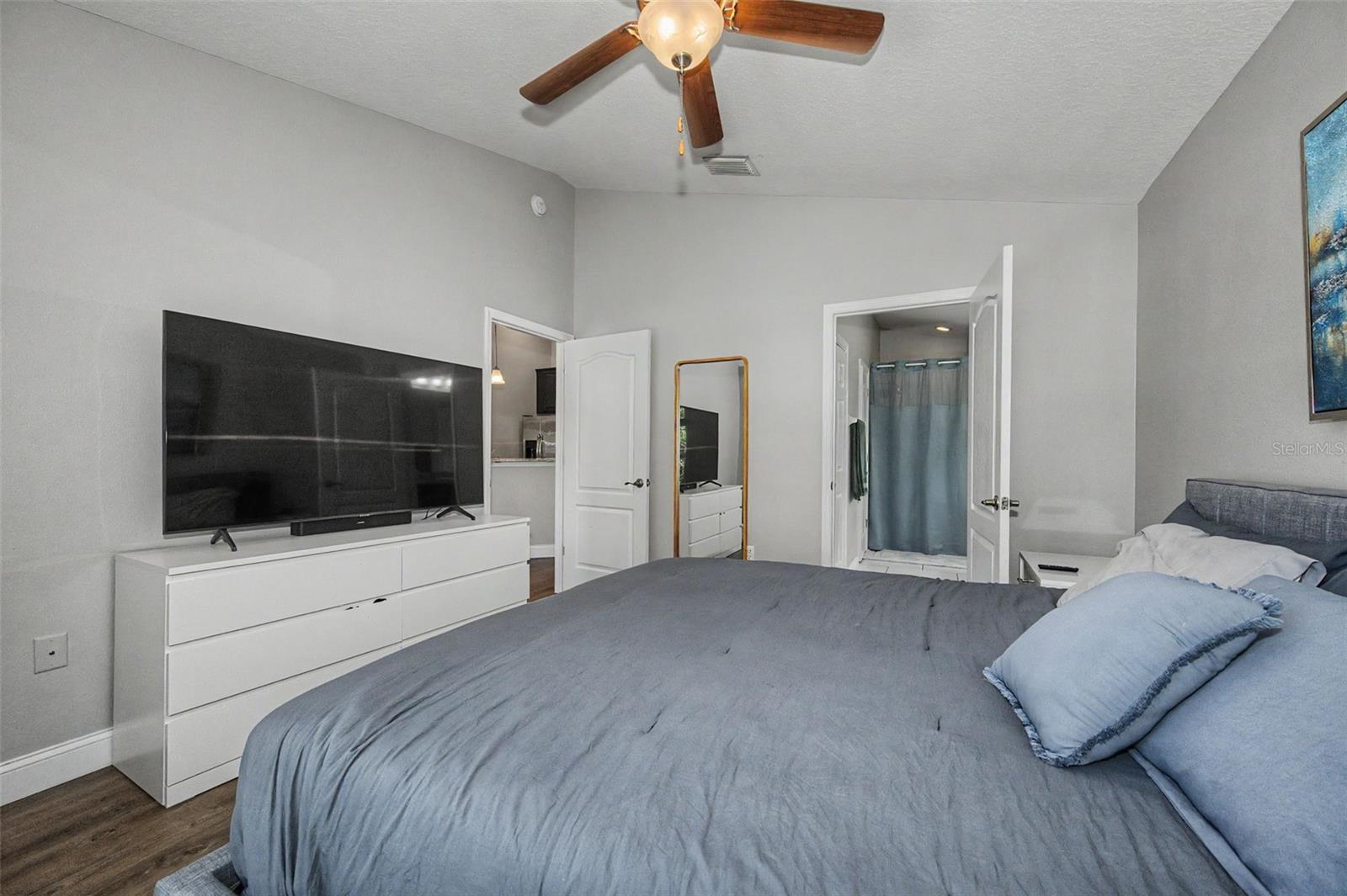 7001 INTERBAY BLVD #142