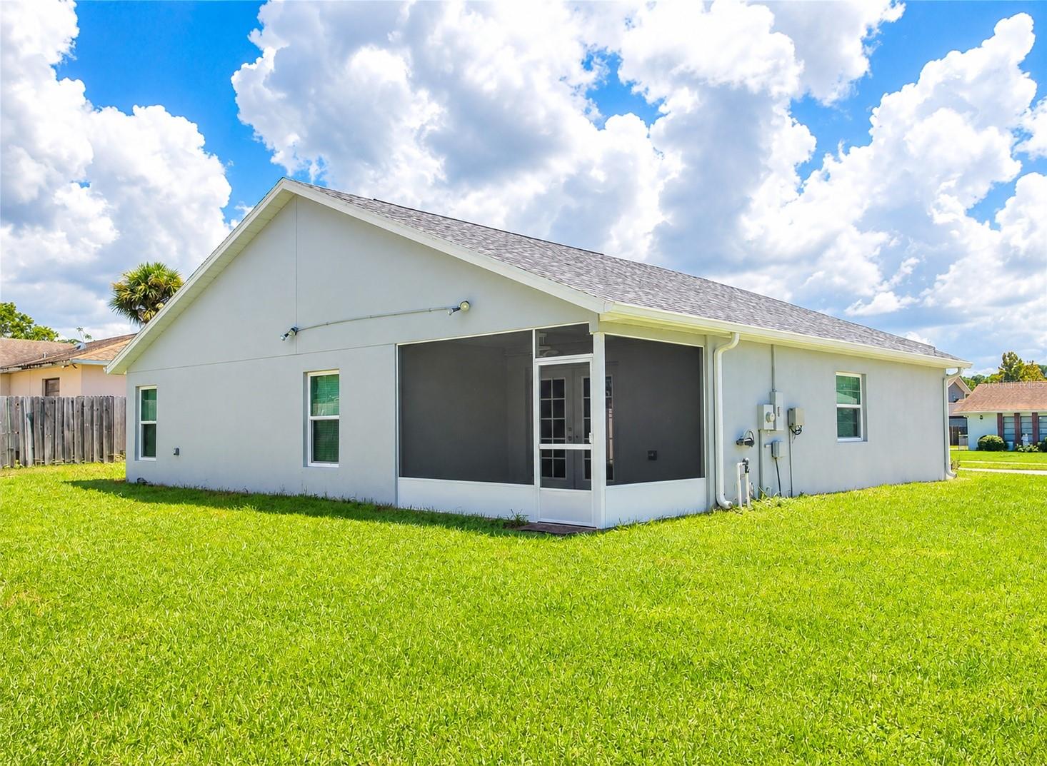 10114 BRIAR CIR