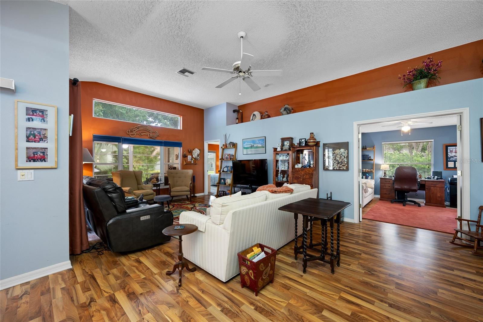 1044 DALESIDE LN
