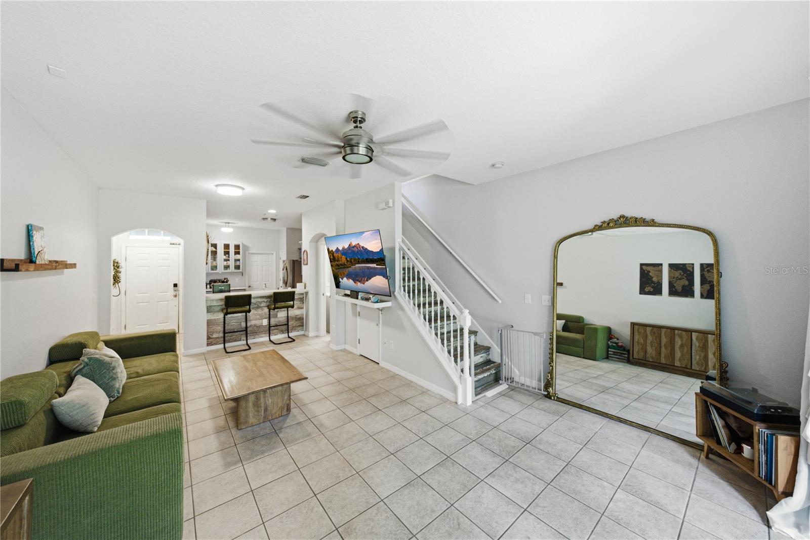 2405 EARLSWOOD CT