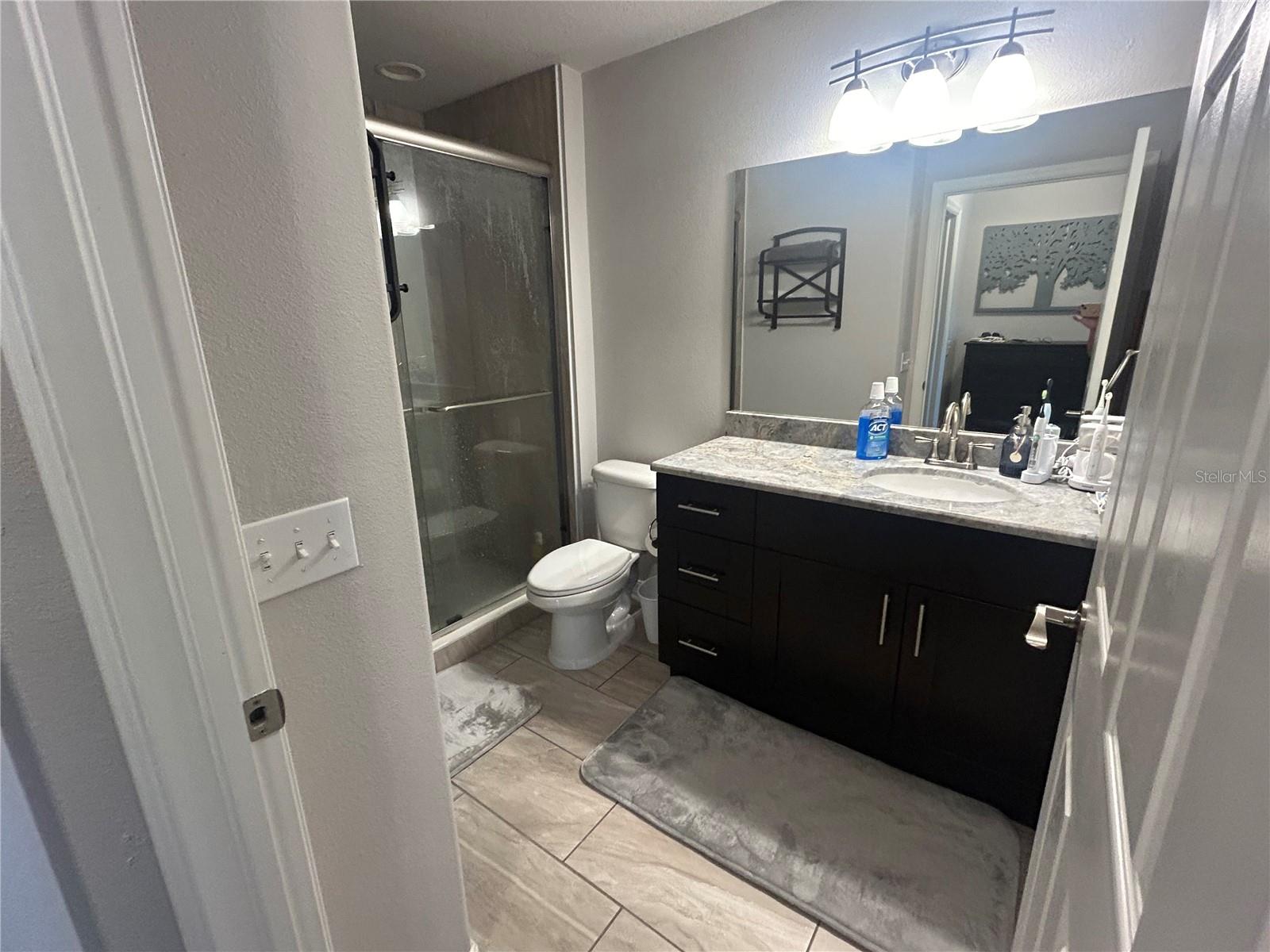 5111 ROYAL PALMS WAY #202