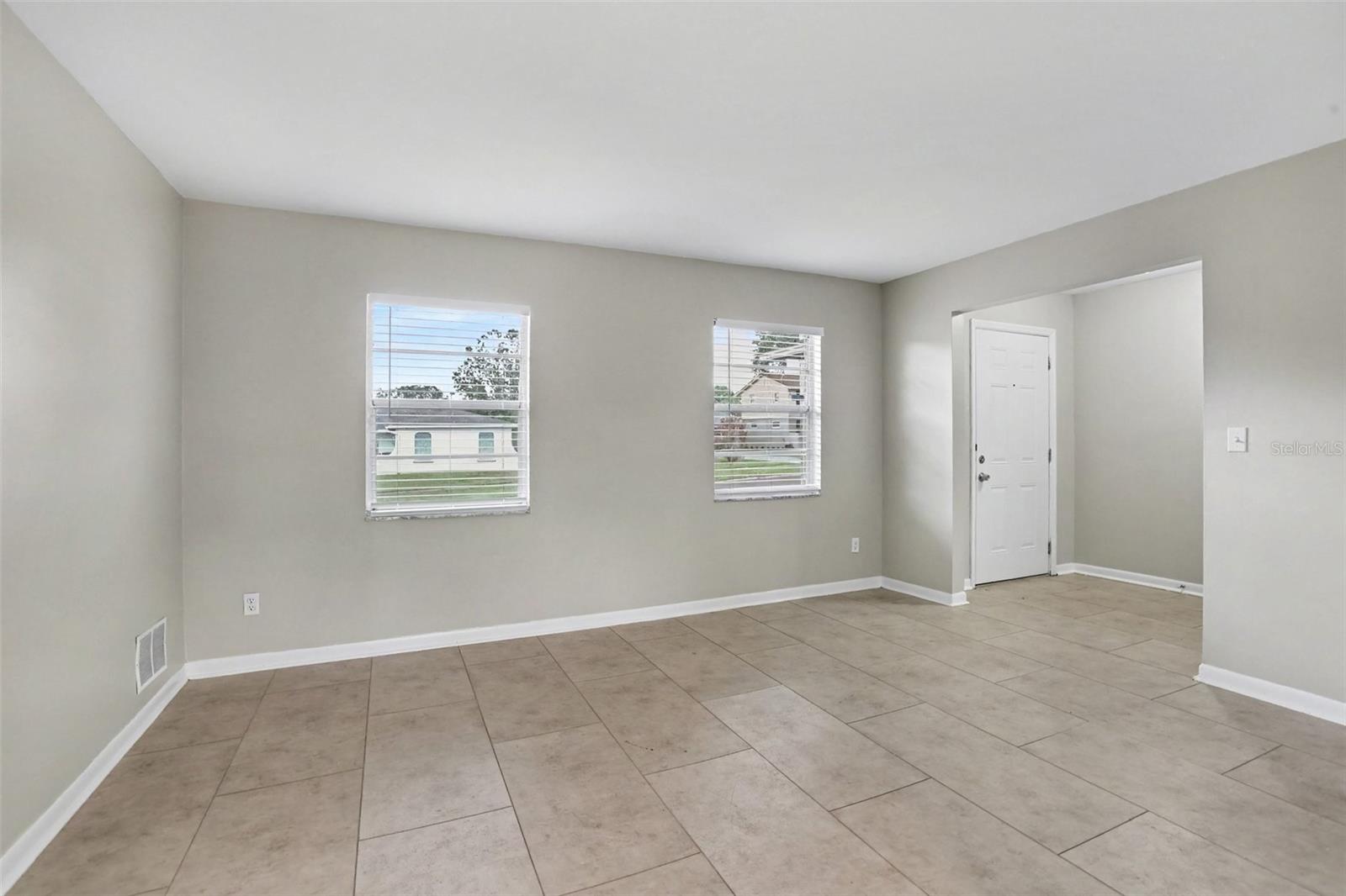 1909 SHANNONWOOD CT