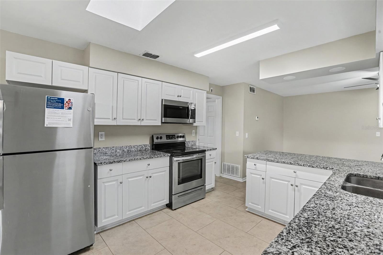 1909 SHANNONWOOD CT