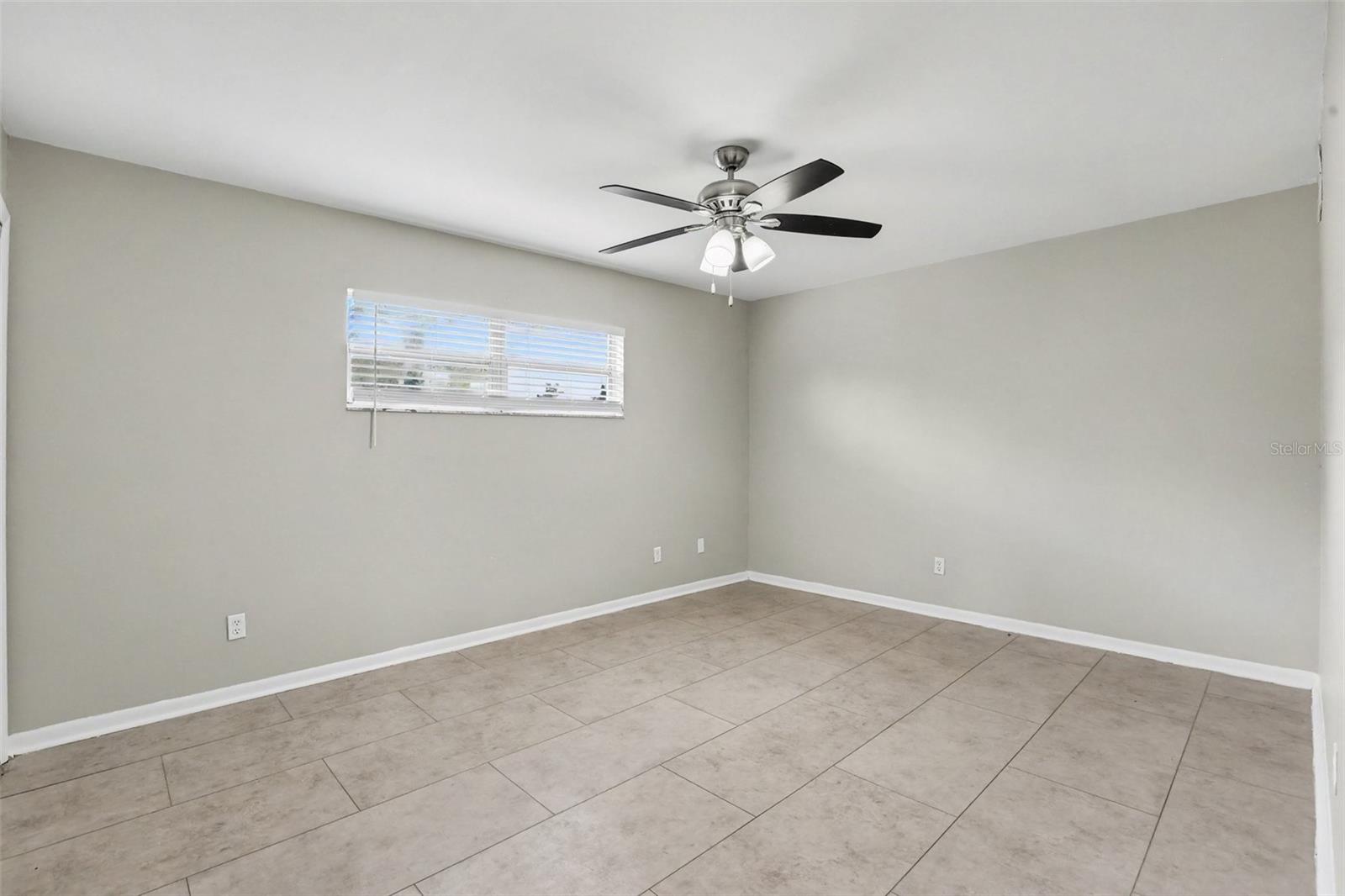1909 SHANNONWOOD CT