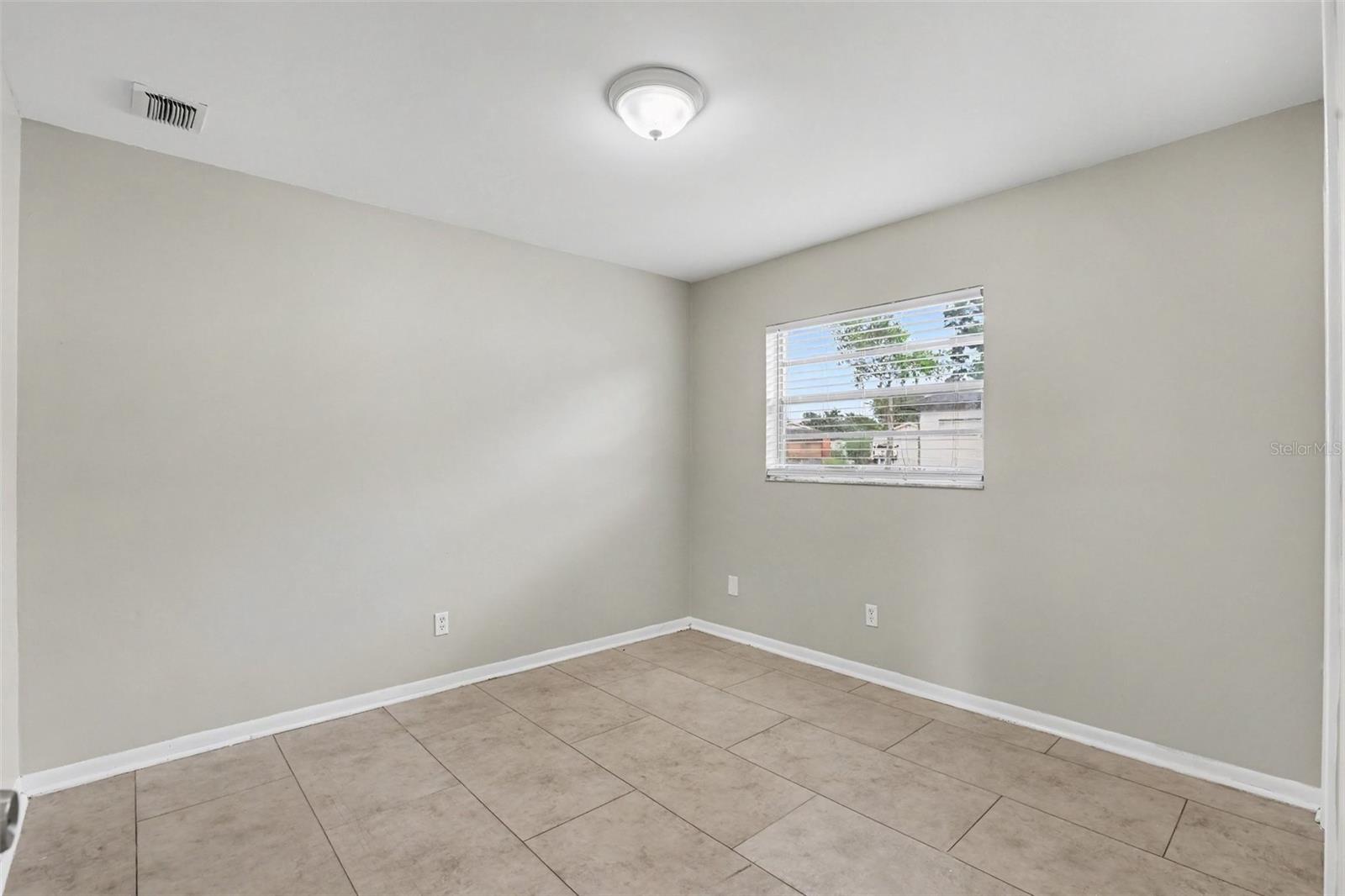 1909 SHANNONWOOD CT