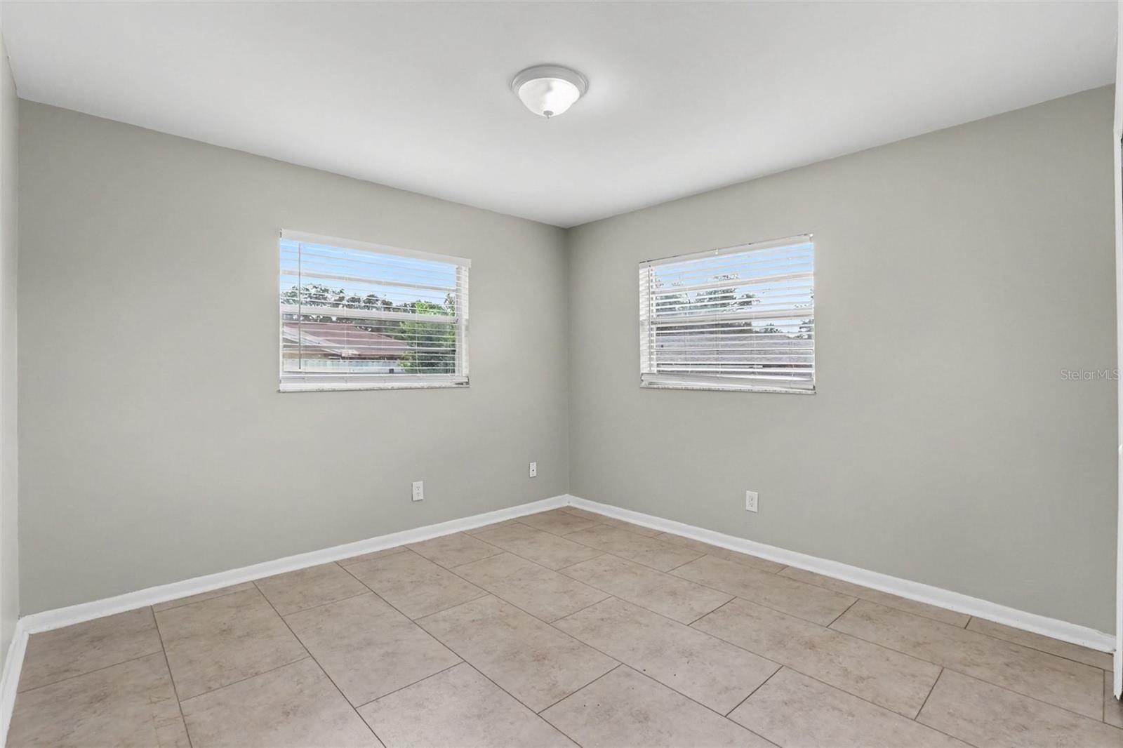 1909 SHANNONWOOD CT