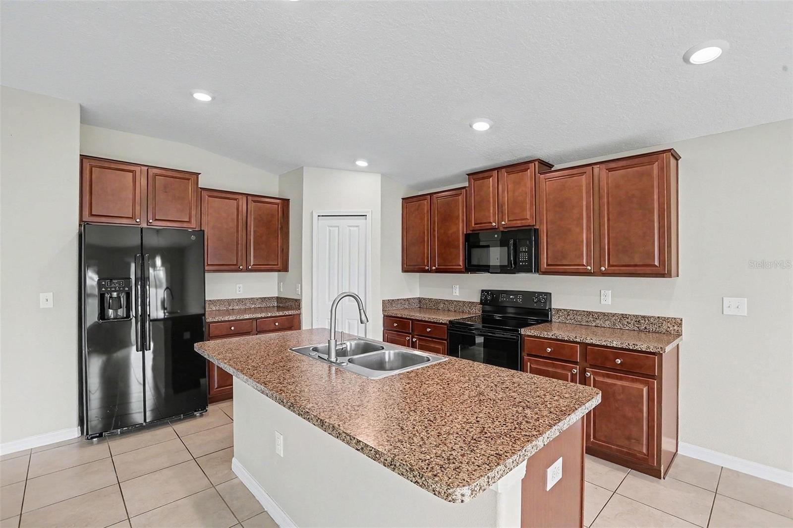13224 WILDFLOWER MEADOW DR