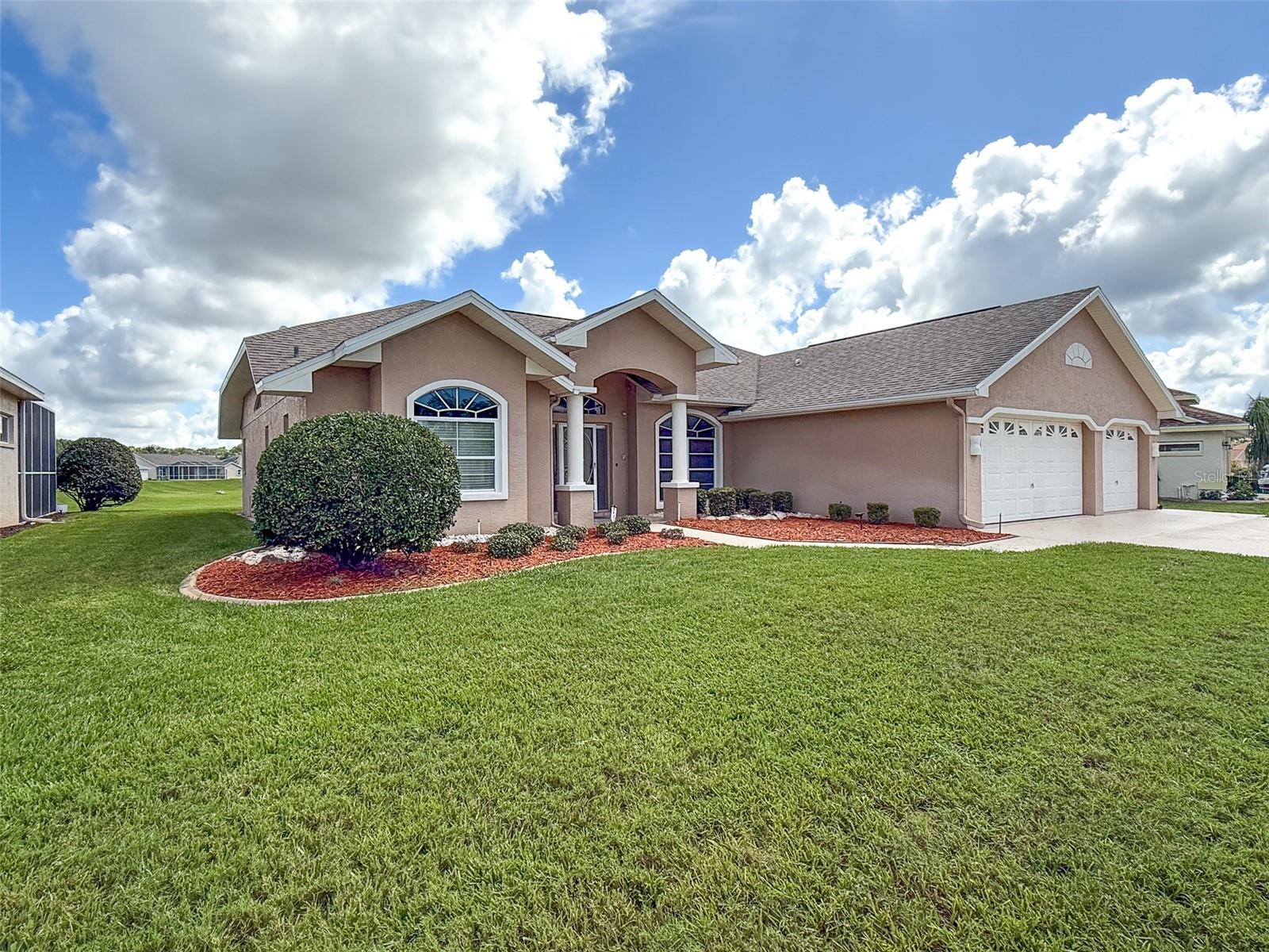8533 CORAL CREEK LOOP